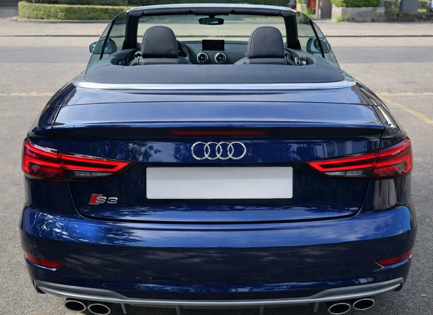 AUDI S3 Cabriolet 2.0 TFSI quattro S-tronic-image-3