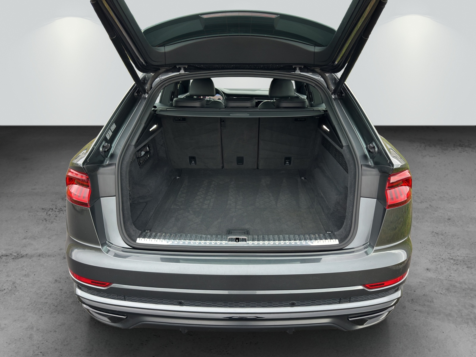 AUDI Q8 50 TDI quattro tiptronic-image-9