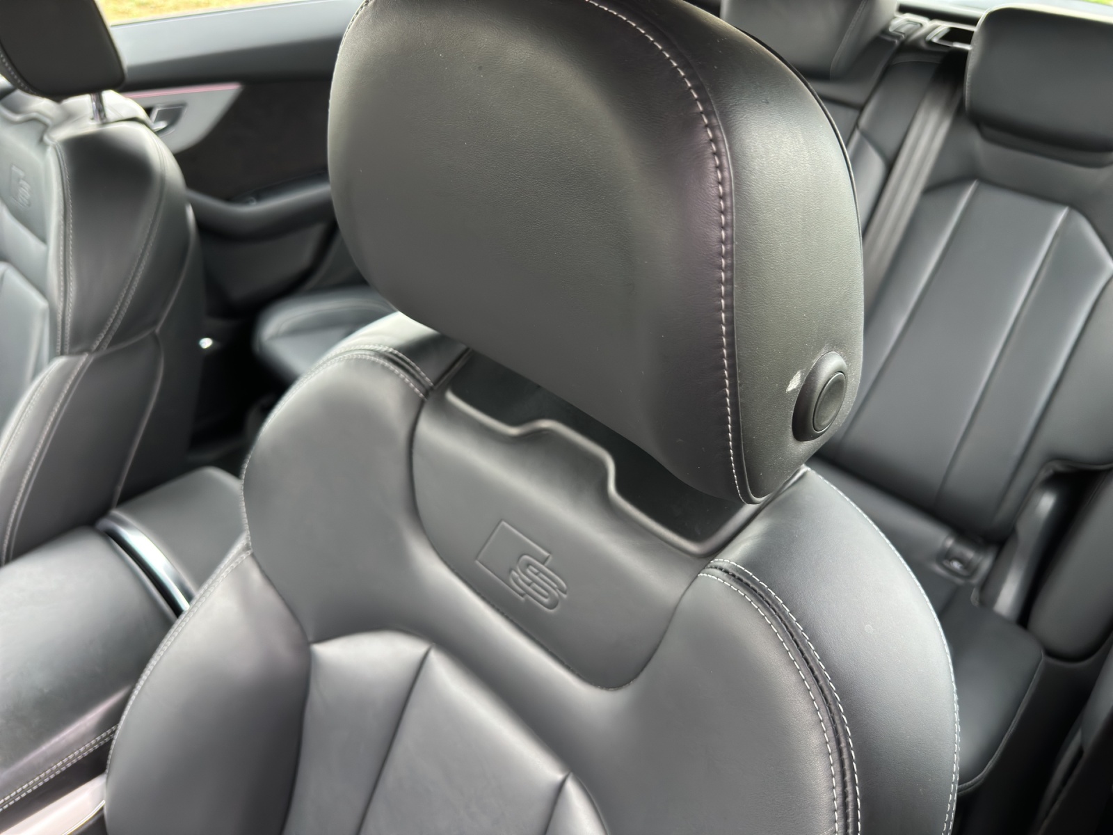 AUDI Q8 50 TDI quattro tiptronic-image-12