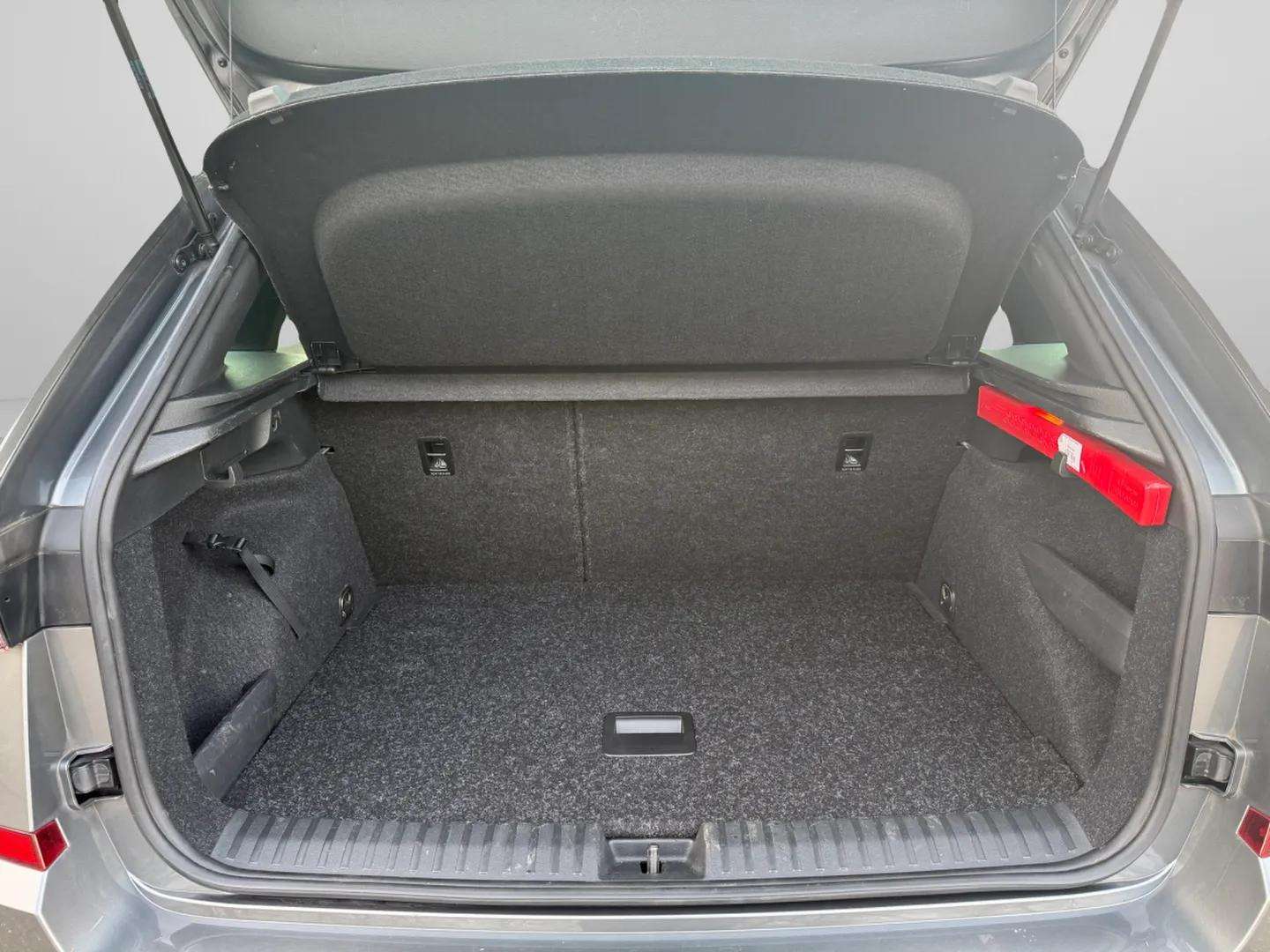 SKODA Kamiq 1.5 TSI Tour DSG-image-18