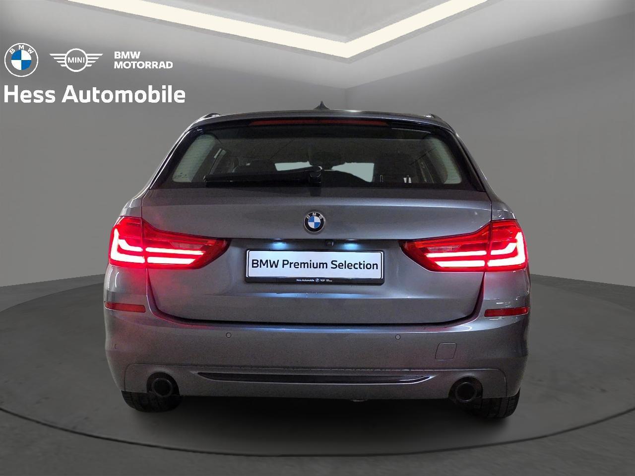 BMW 520d xDrive Touring Sport Line-image-5