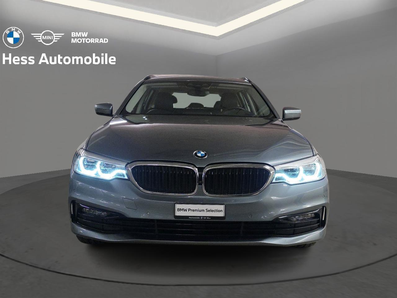 BMW 520d xDrive Touring Sport Line-image-4