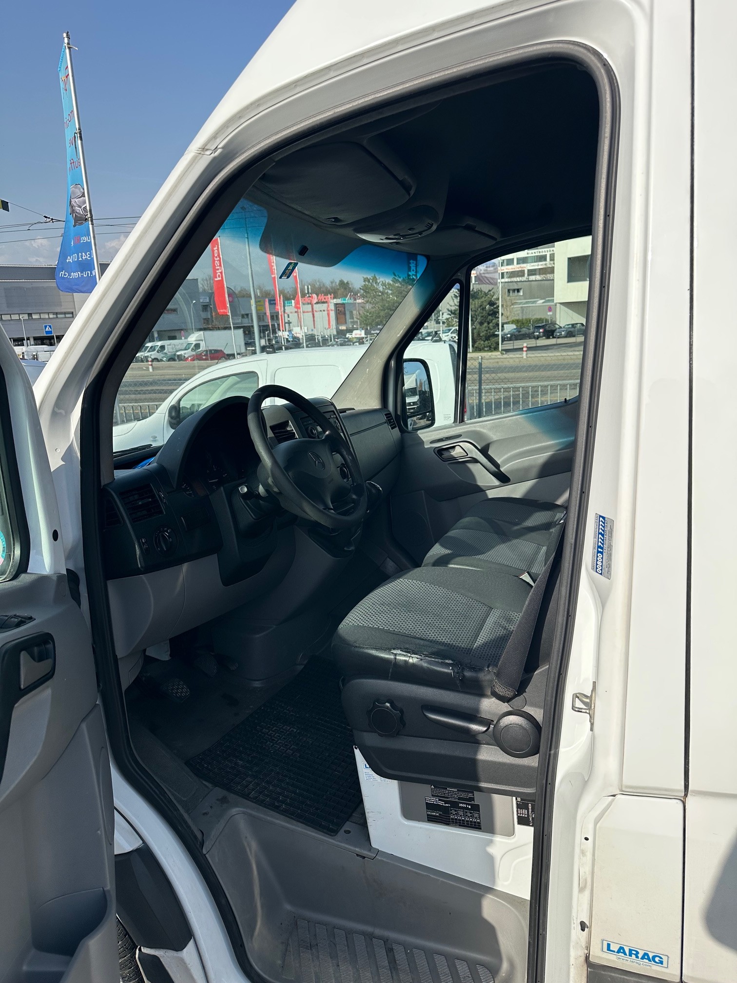 MERCEDES-BENZ Sprinter 310 CDI Standard-image-8