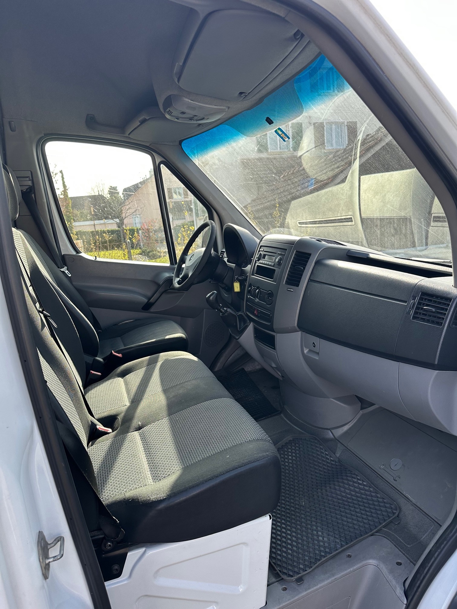 MERCEDES-BENZ Sprinter 310 CDI Standard-image-11