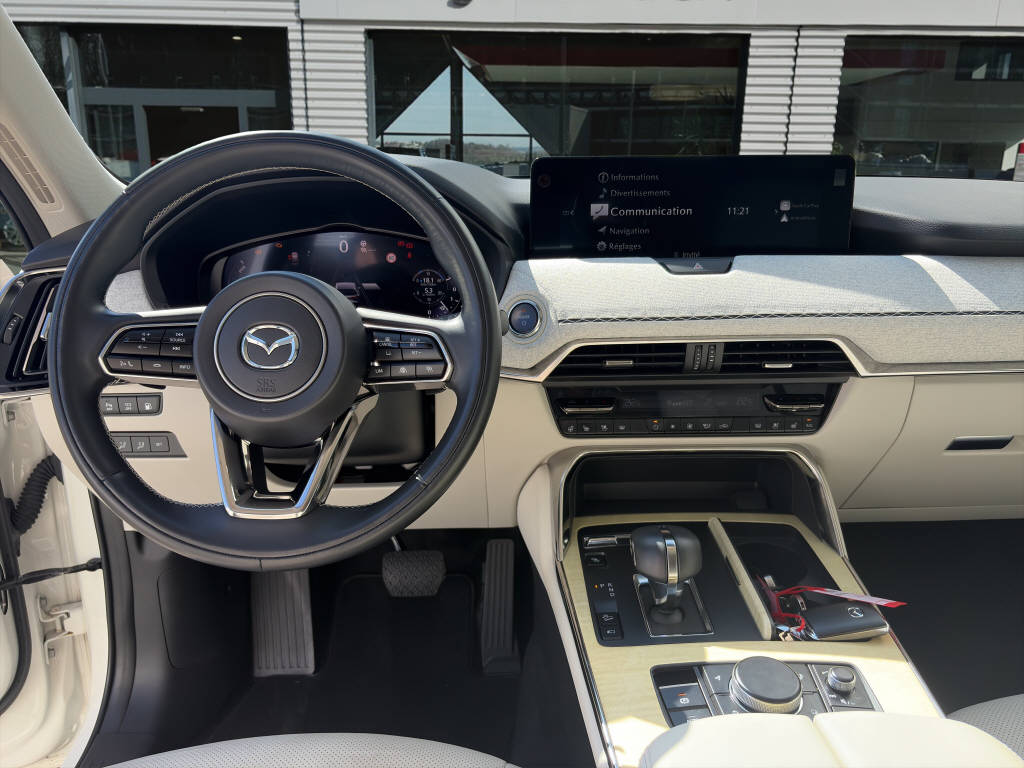 MAZDA CX-60 2.5 PHEV Takumi e-Skyactiv 327 AWD-image-11