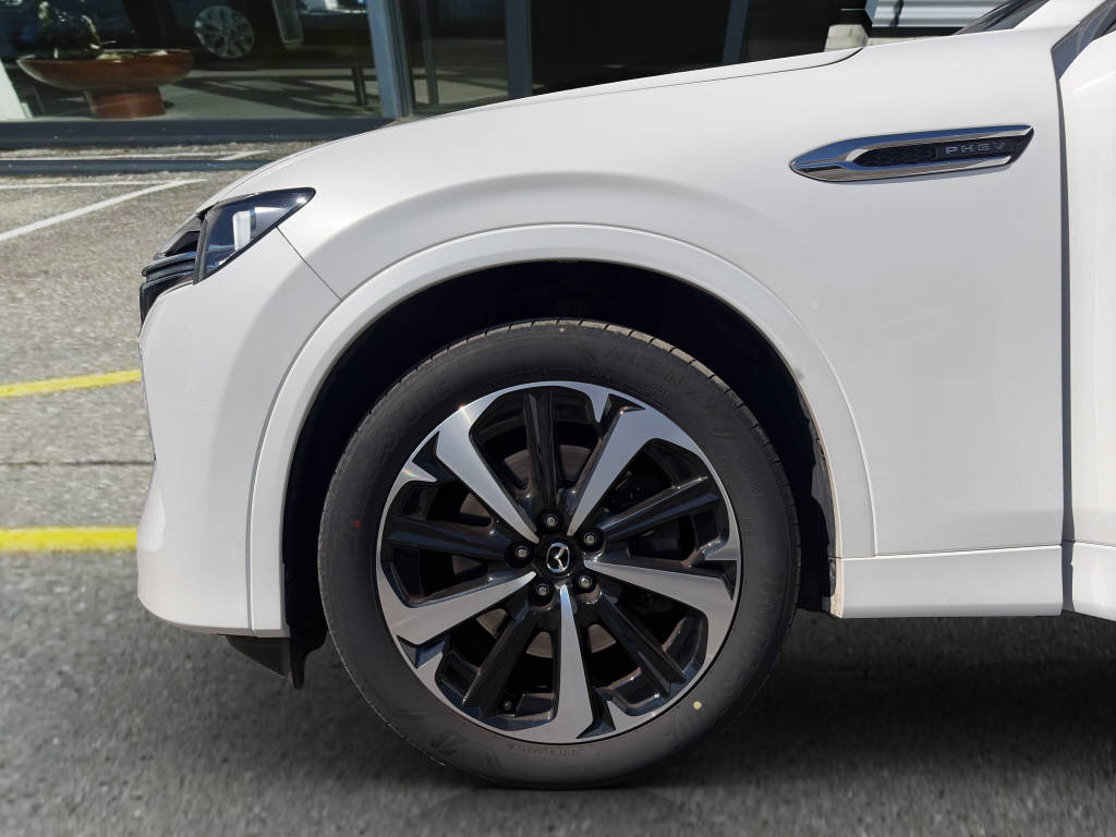 MAZDA CX-60 2.5 PHEV Takumi e-Skyactiv 327 AWD-image-14