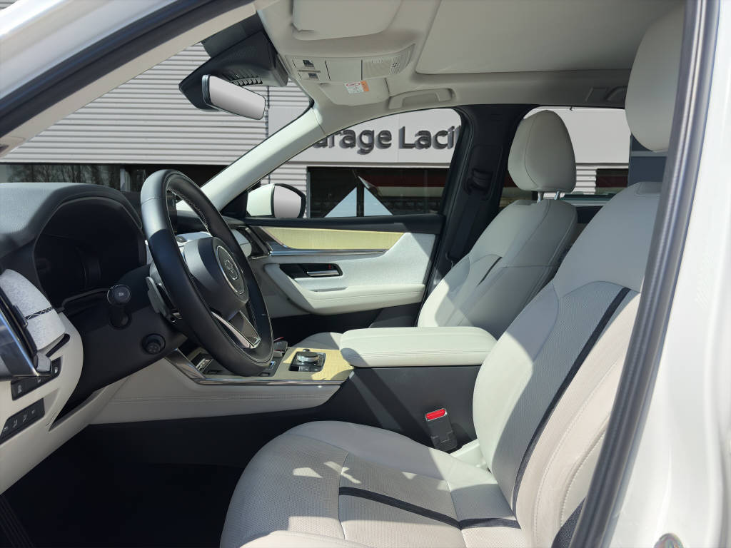MAZDA CX-60 2.5 PHEV Takumi e-Skyactiv 327 AWD-image-7
