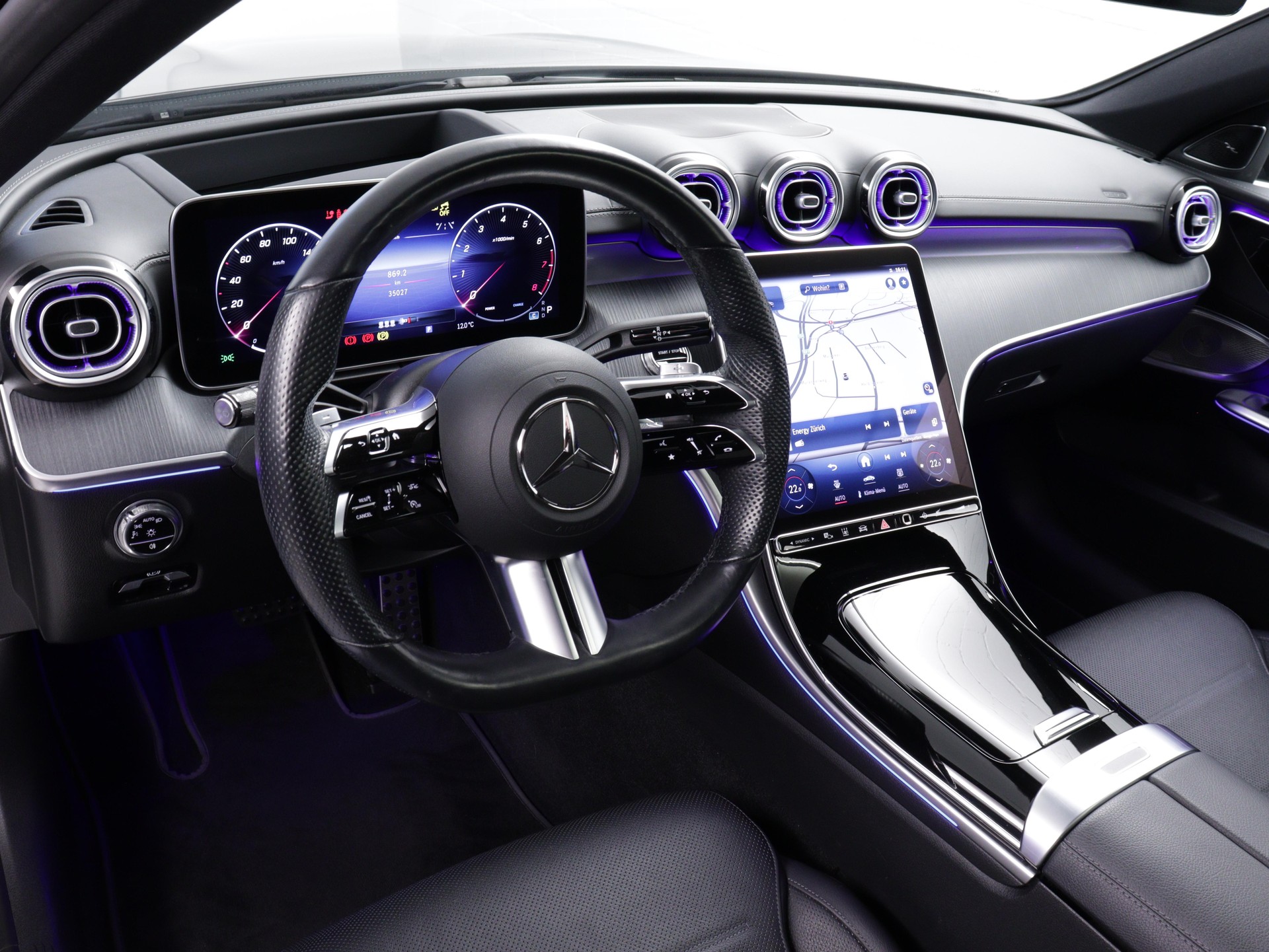 MERCEDES-BENZ C 200 AMG Line 4matic-image-5