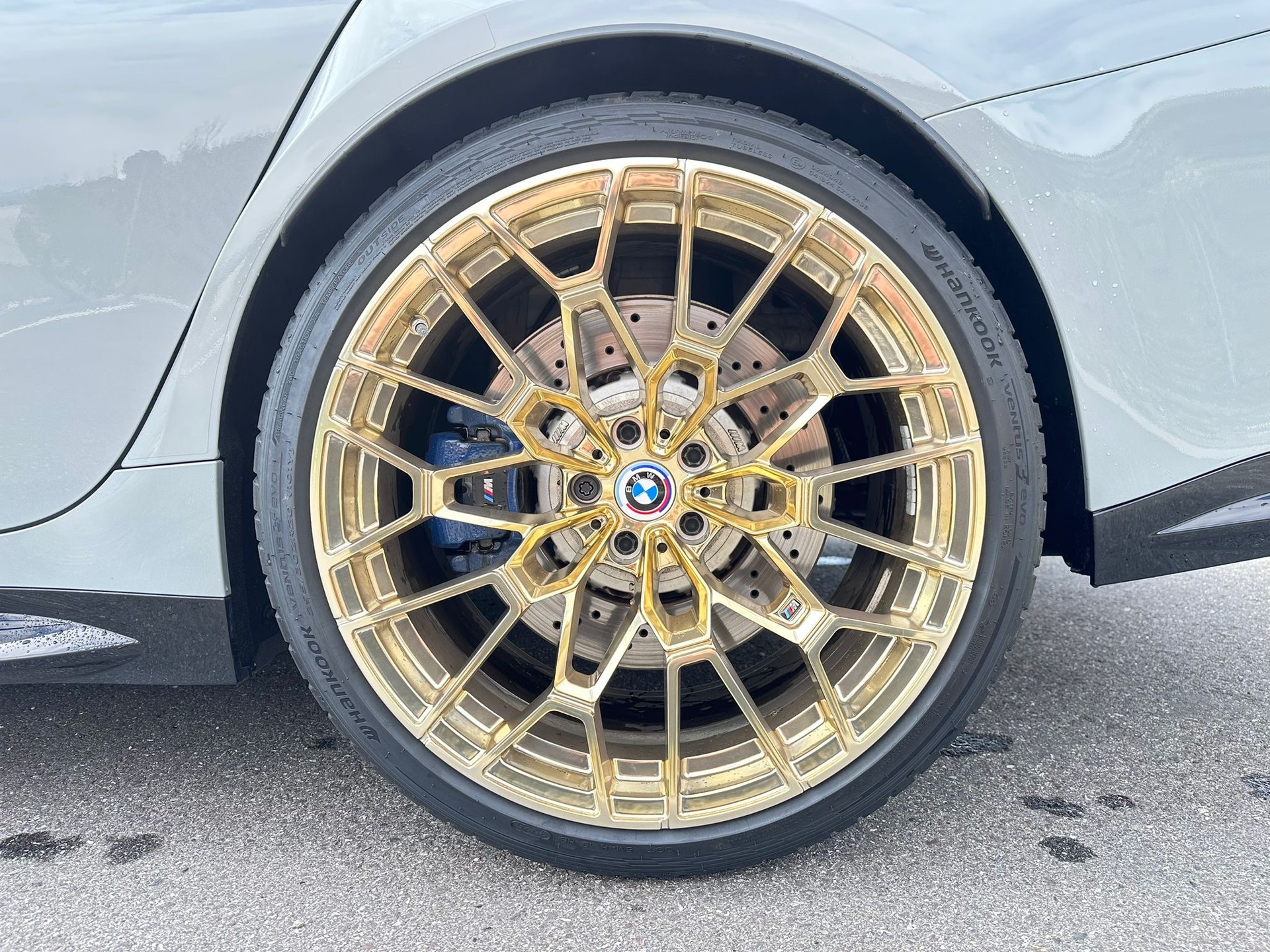 BMW M3 Competition M xDrive-image-14