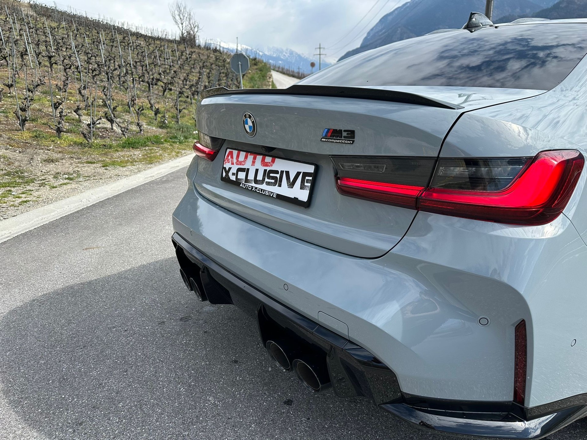 BMW M3 Competition M xDrive-image-13