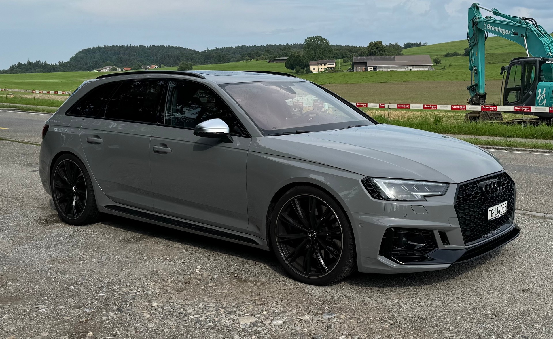 AUDI RS4 Avant 2.9 TFSI quattro tiptronic-image-6