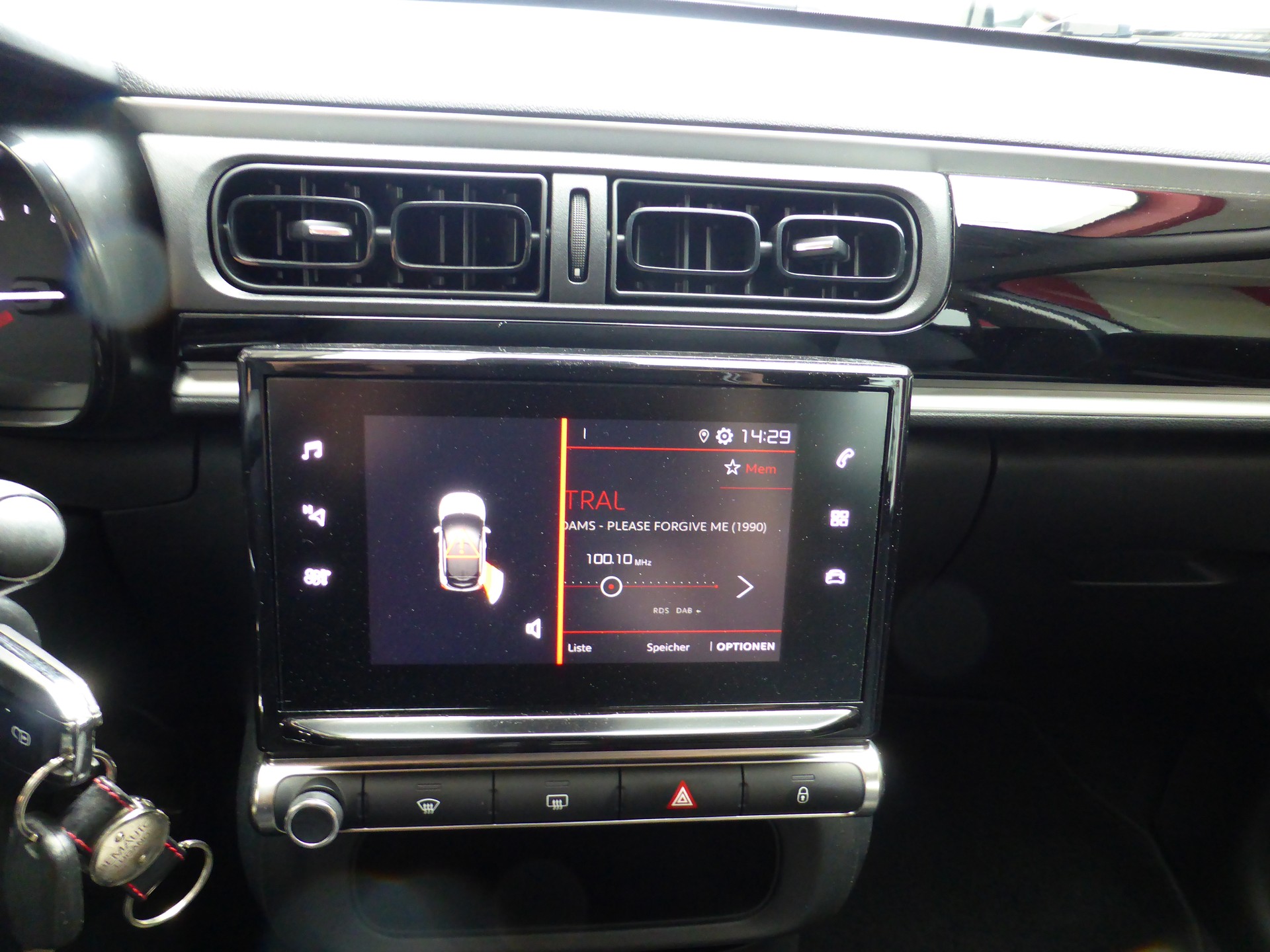 CITROEN C3 1.2i PureTech Feel-image-9