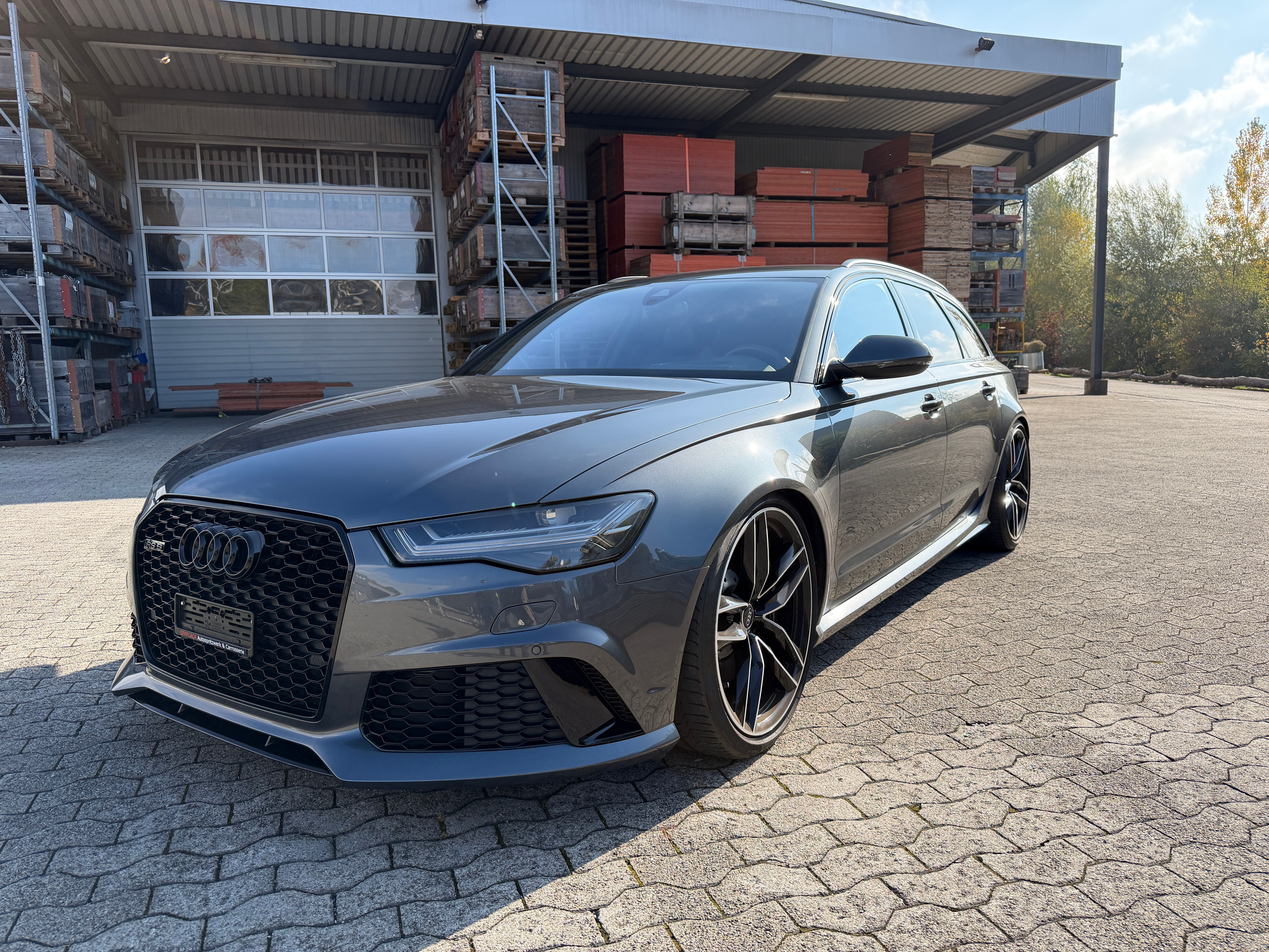 Car photo