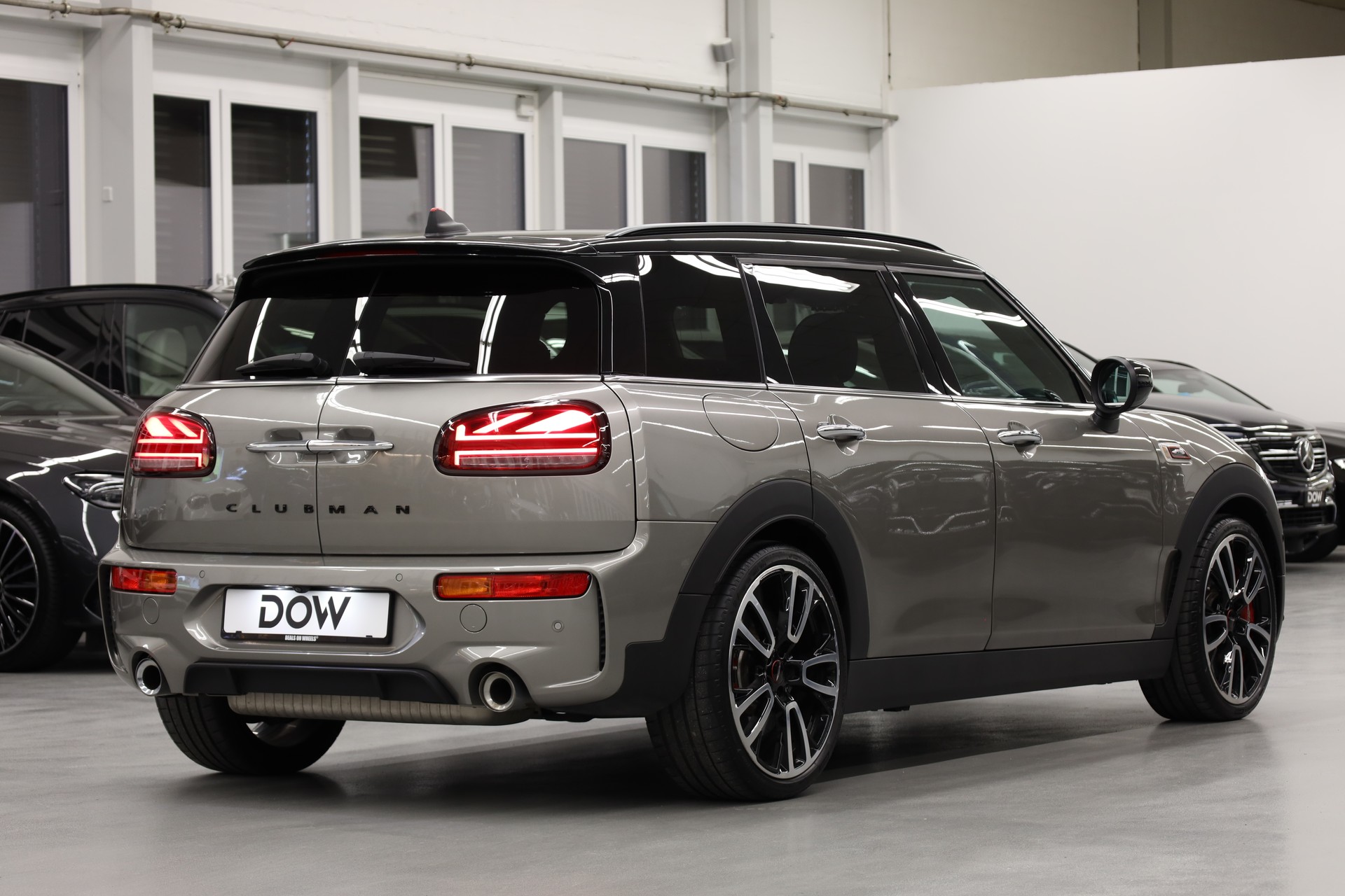 MINI Clubman F54 2.0i John Cooper Works ALL4-image-7