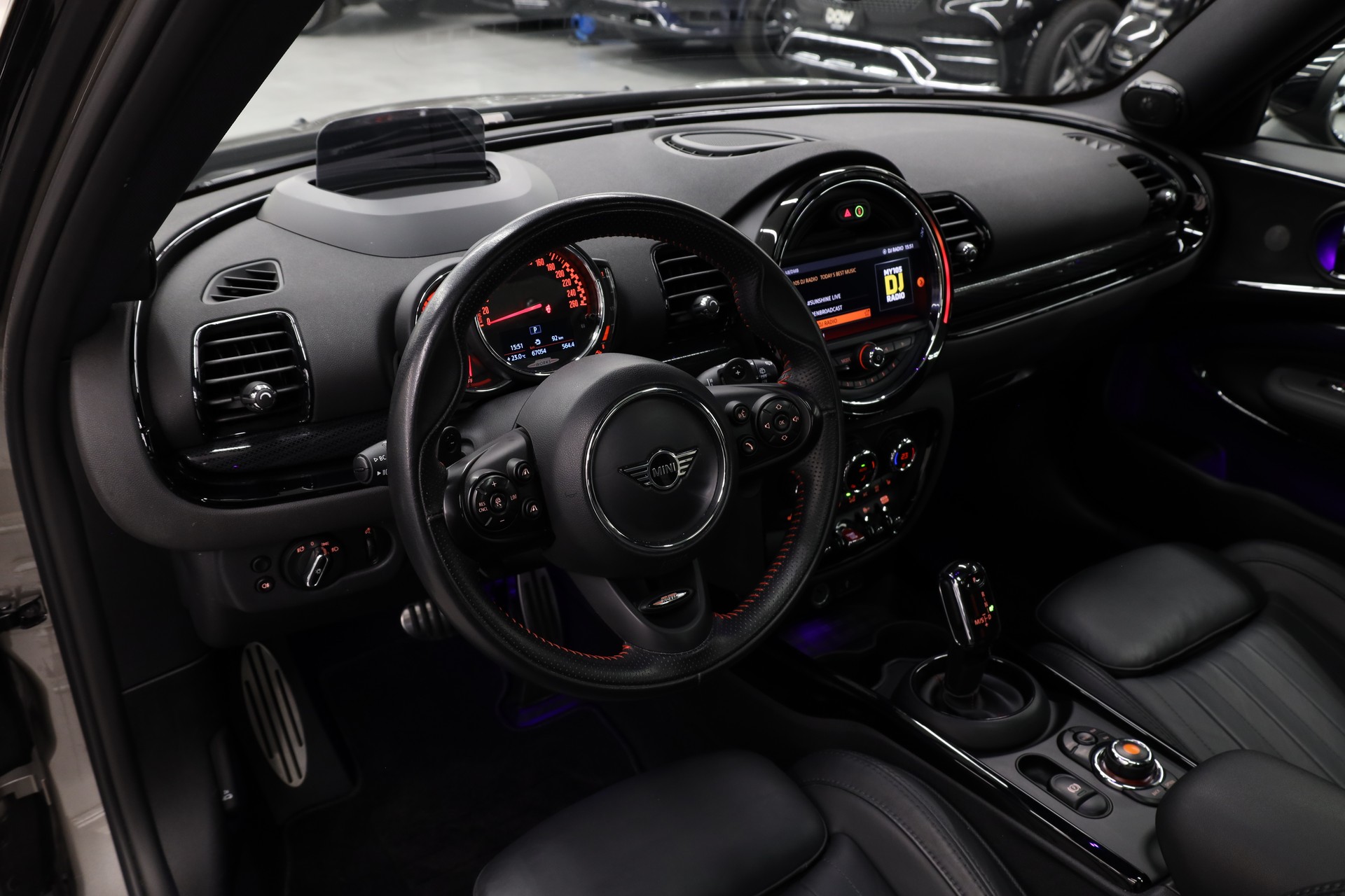 MINI Clubman F54 2.0i John Cooper Works ALL4-image-16