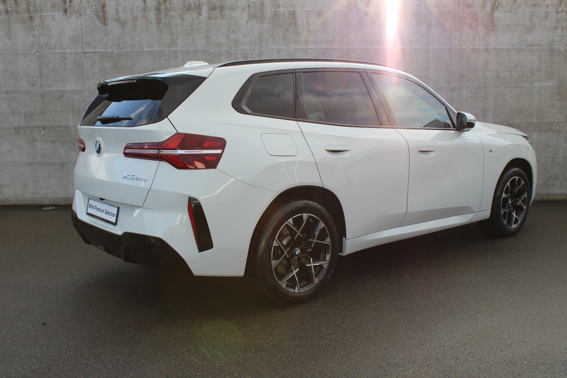 BMW X3 xDr 48V 20d M Sport-showroom-element-3