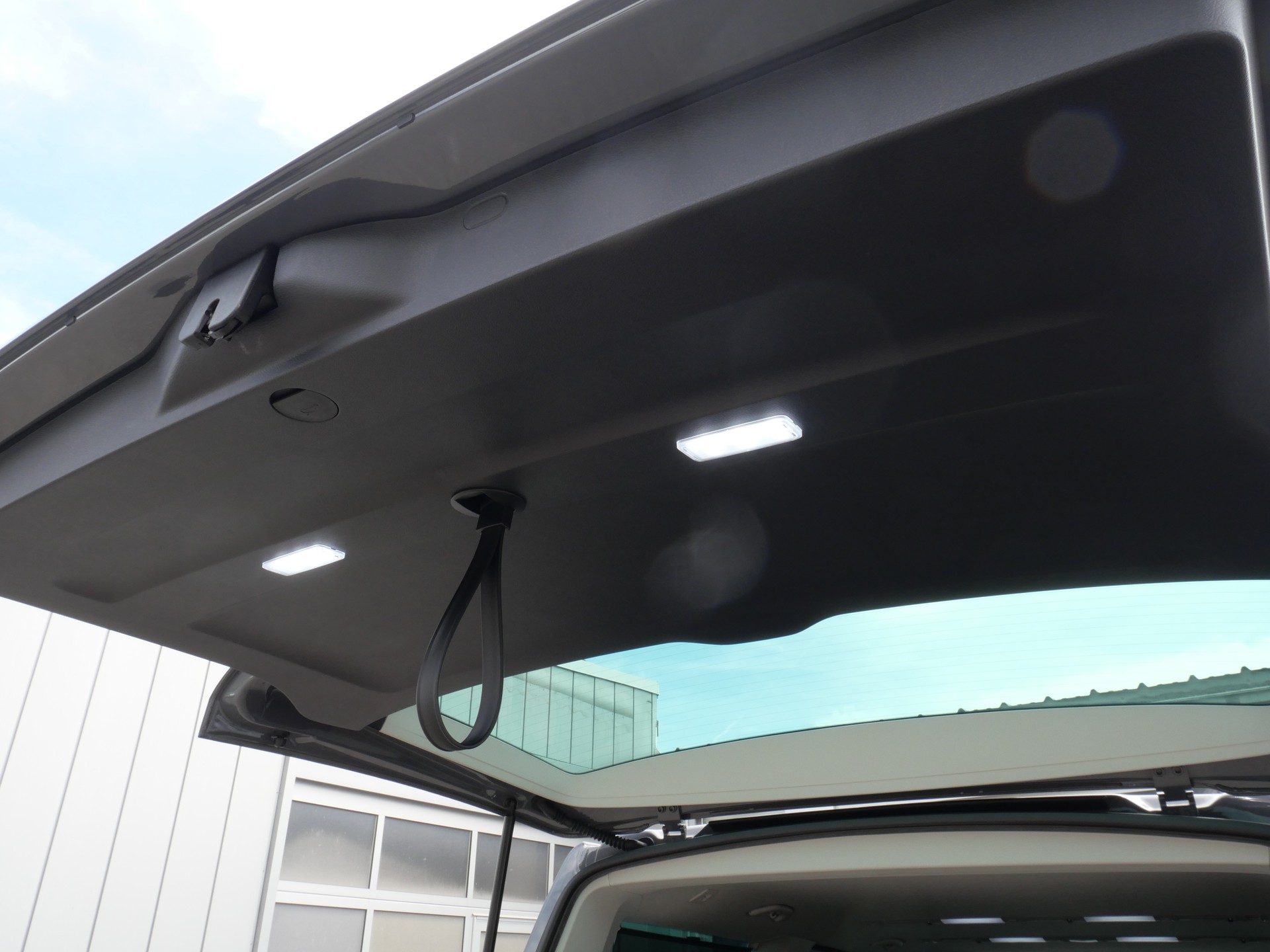 VW T6.1 Multivan 2.0 Bi-TDI Generation Six Highline 4Motion DSG *Neuzustand, CH-Auto*-image-8