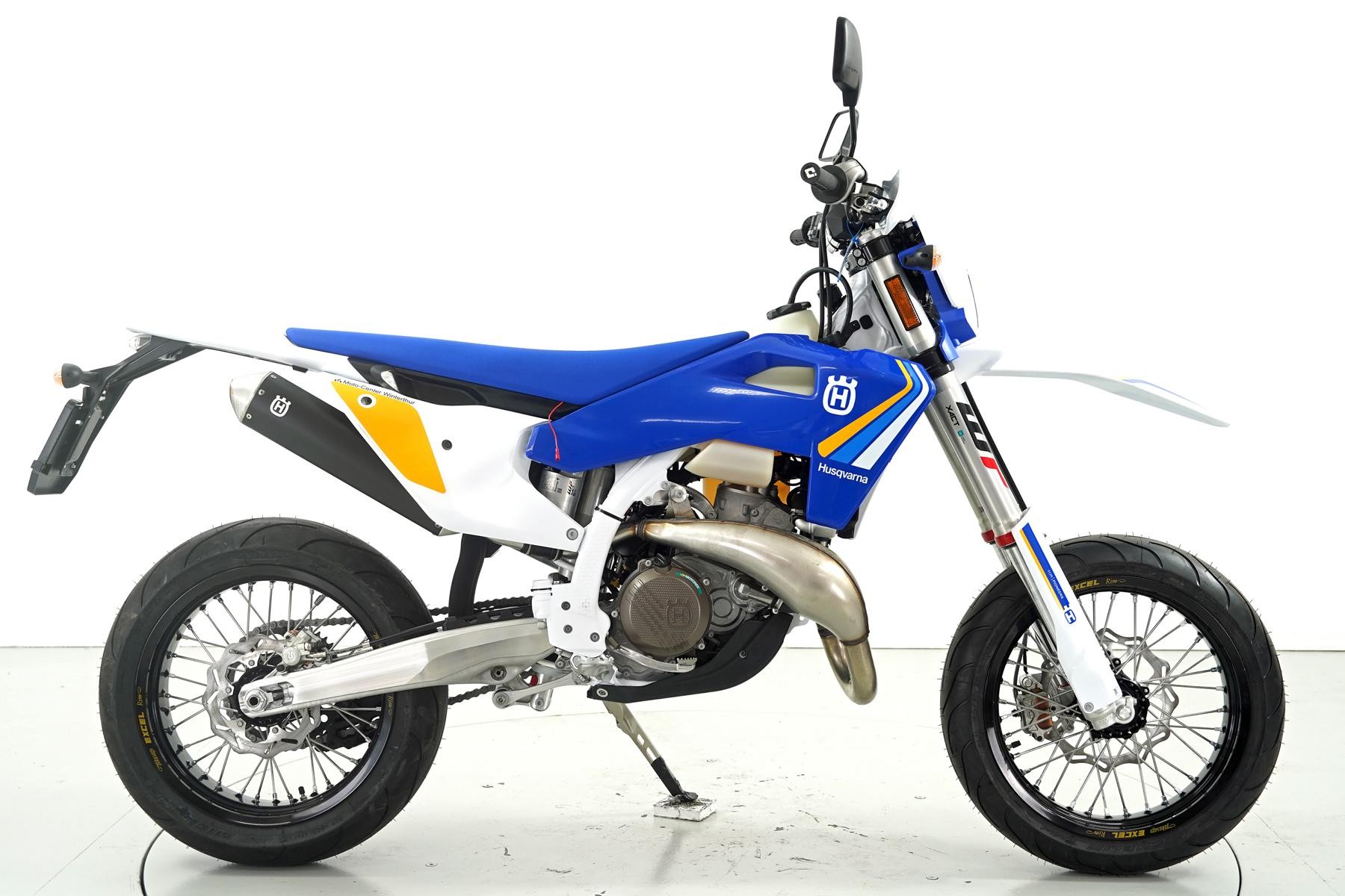 HUSQVARNA 2t Heritage Supermoto-showroom-element-3