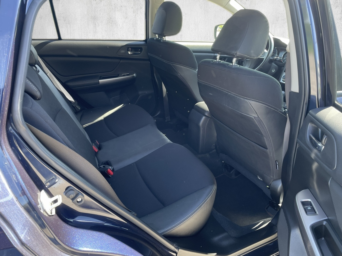 SUBARU Impreza 2.0 Swiss Sport Lineartronic-image-9