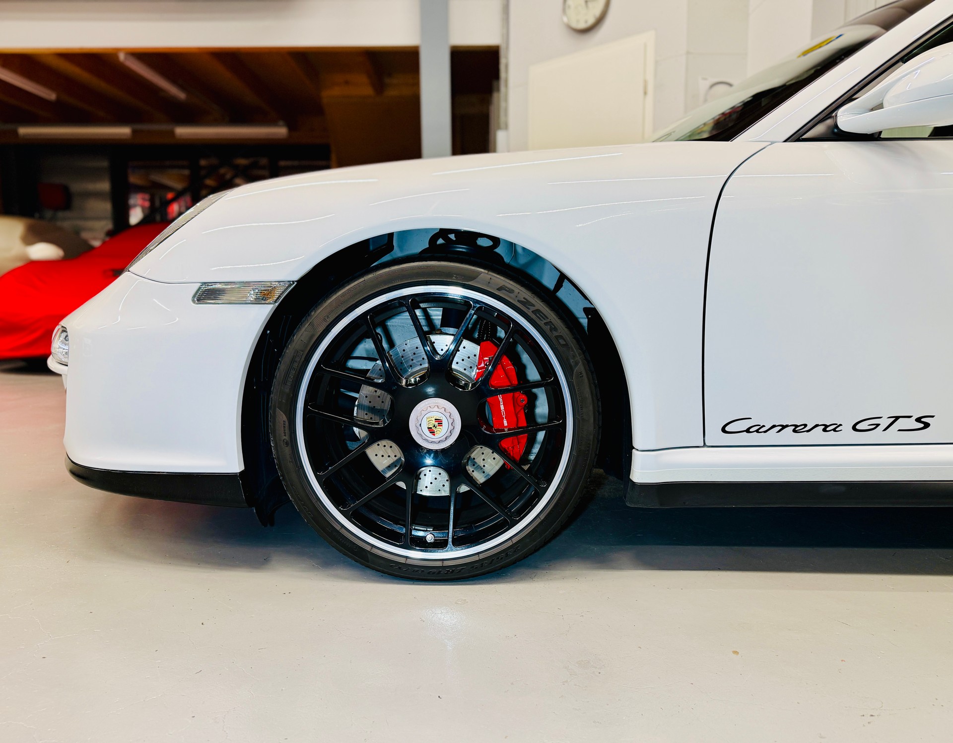 PORSCHE 911 Carrera GTS PDK „Carraraweiss“ Alcantara / Centerlock /Sport Chrono & -auspuff-image-3