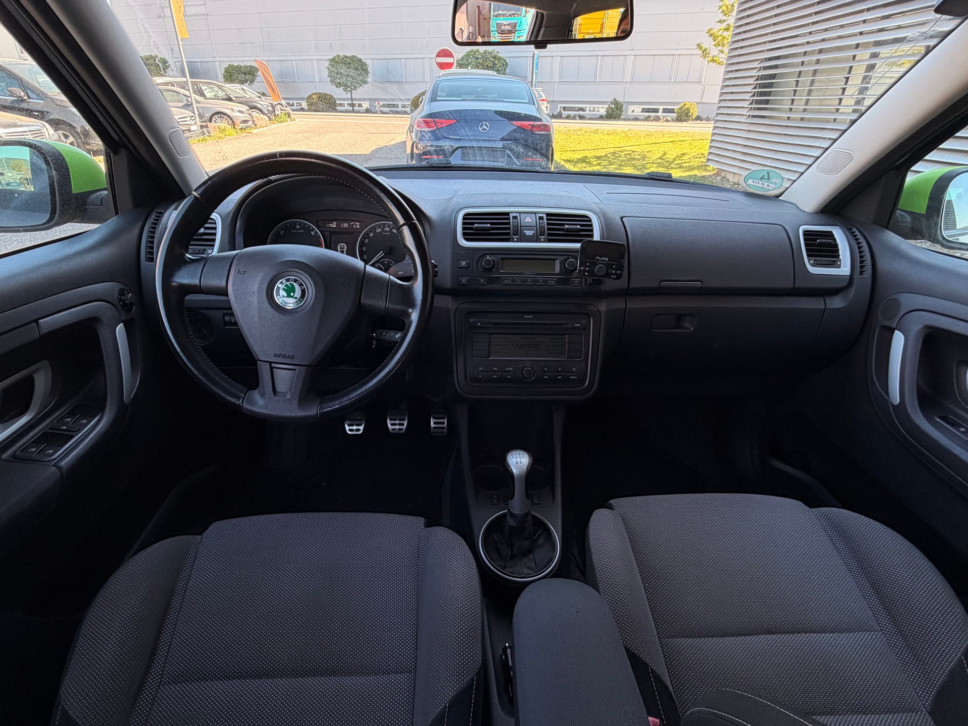 SKODA Fabia 1.9 TDI Sport Edition-image-8