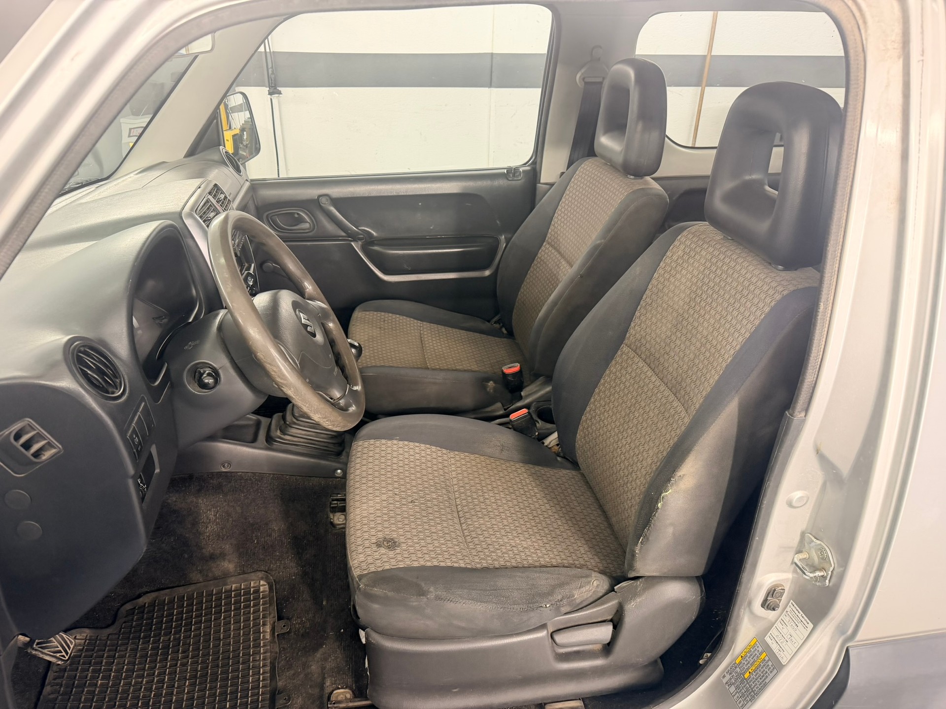 SUZUKI Jimny 1.3 16V Country-image-8