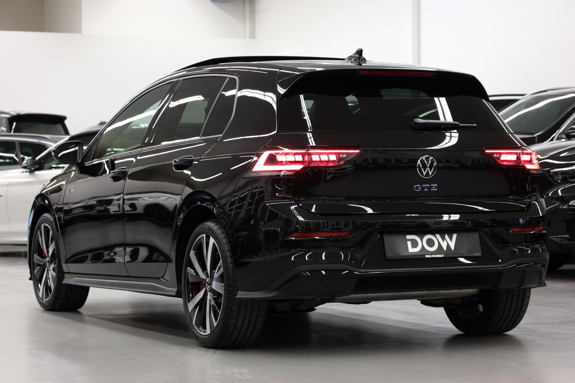 VW Golf VIII 1.5 TSI PHEV GTE DSG-image-8