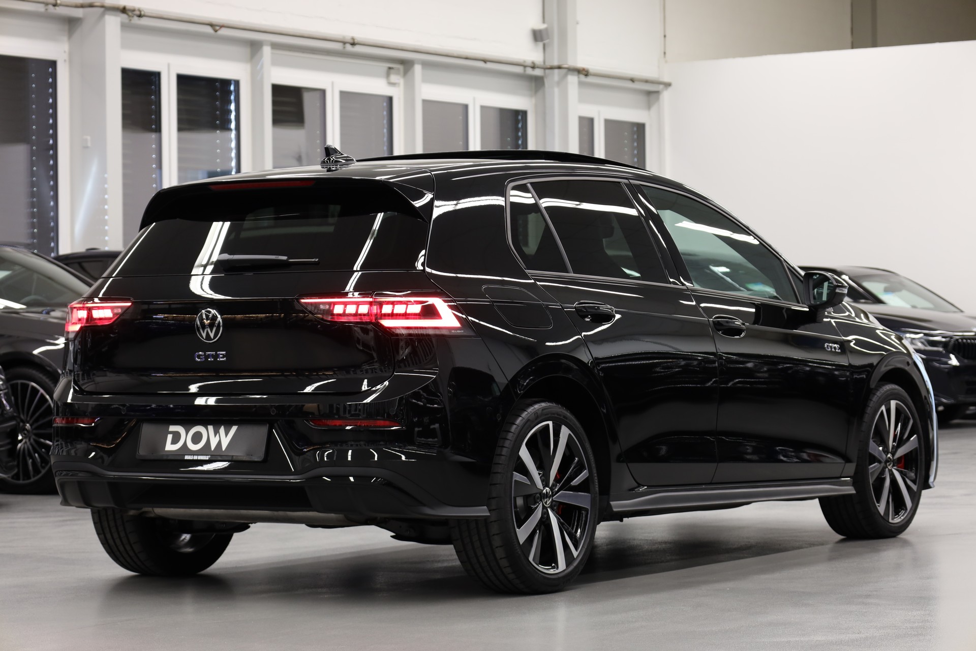 VW Golf VIII 1.5 TSI PHEV GTE DSG-image-7