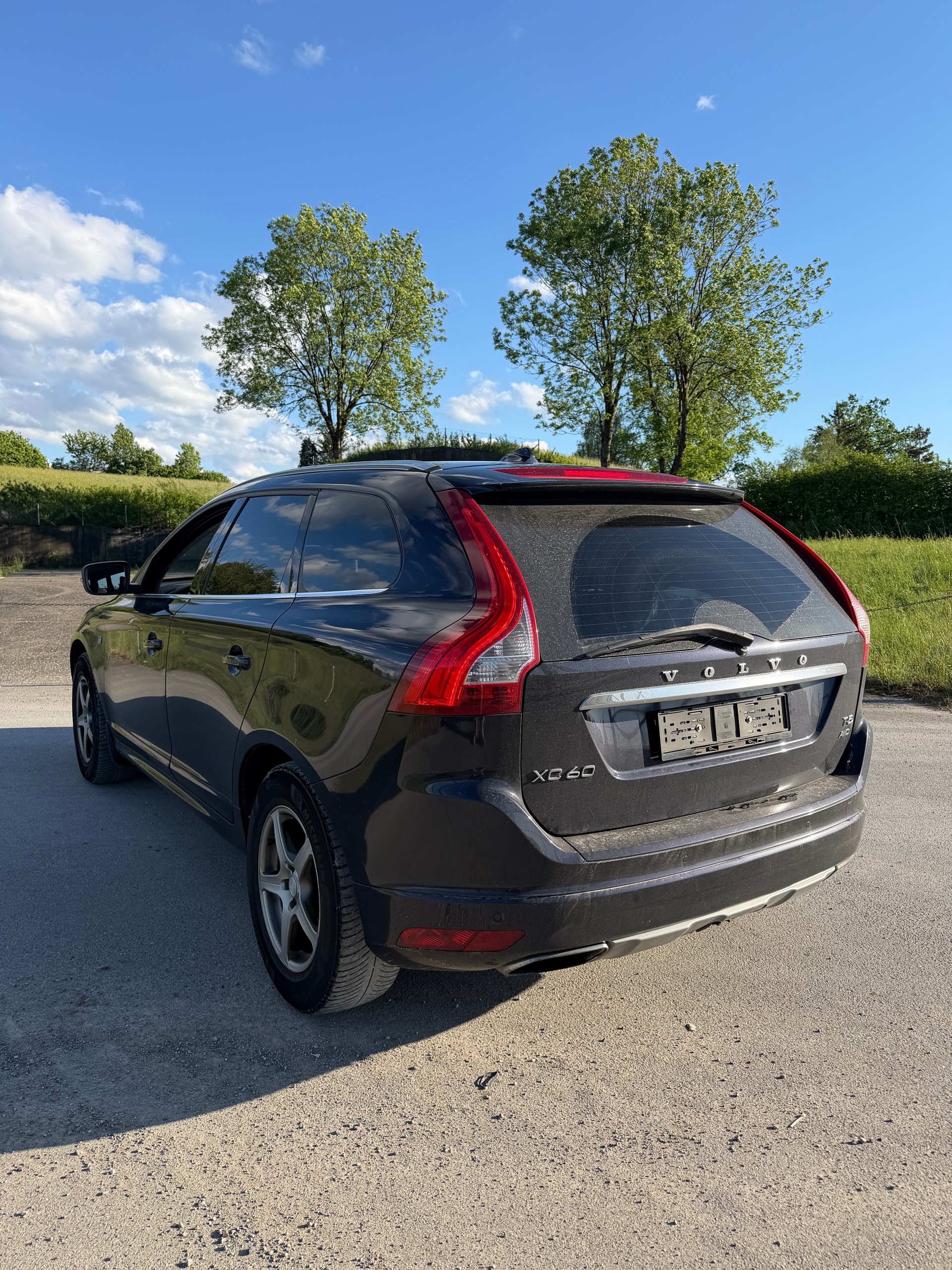 VOLVO XC60 T5 AWD Kinetic Geartronic-image-4