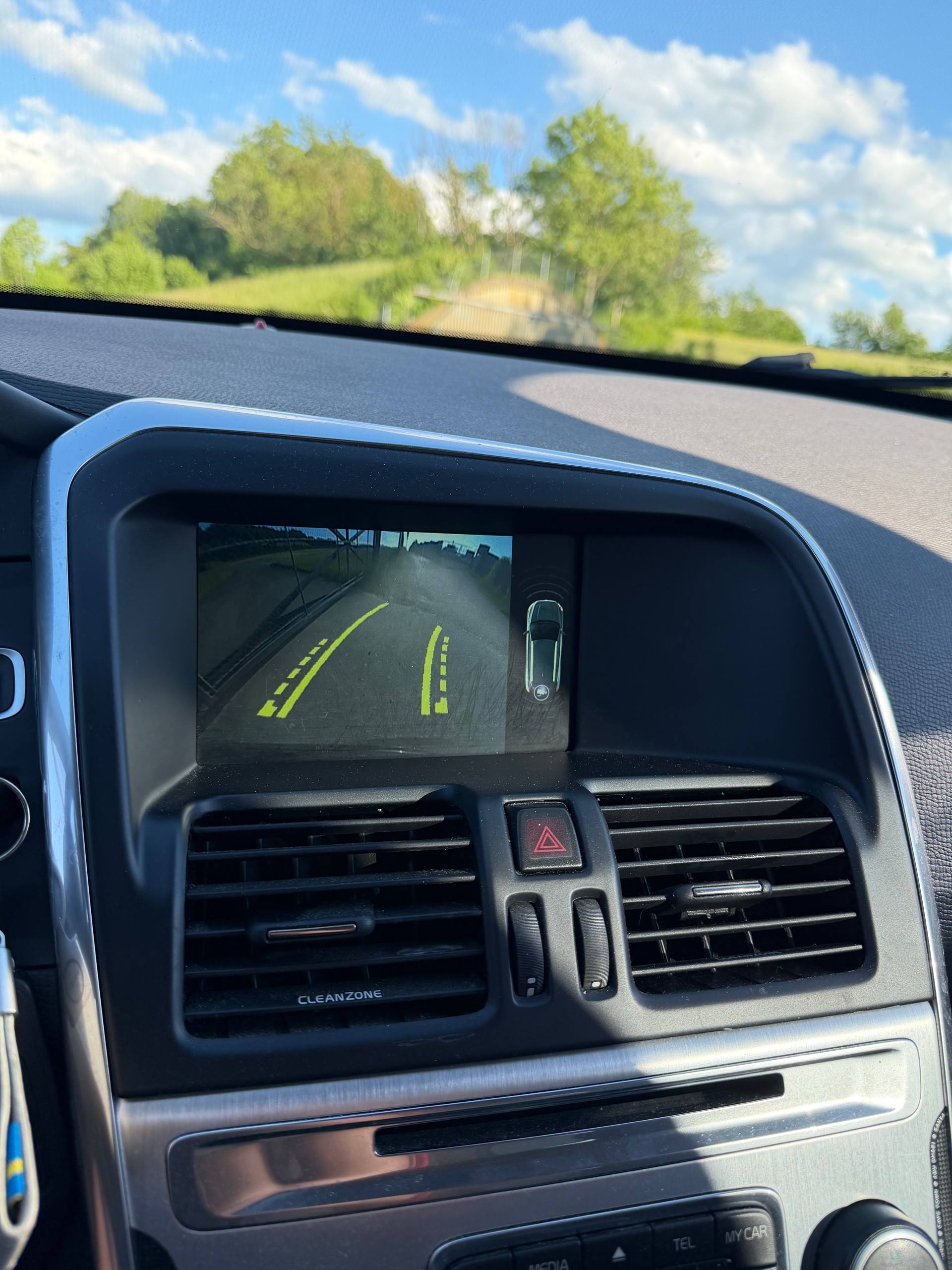 VOLVO XC60 T5 AWD Kinetic Geartronic-image-11