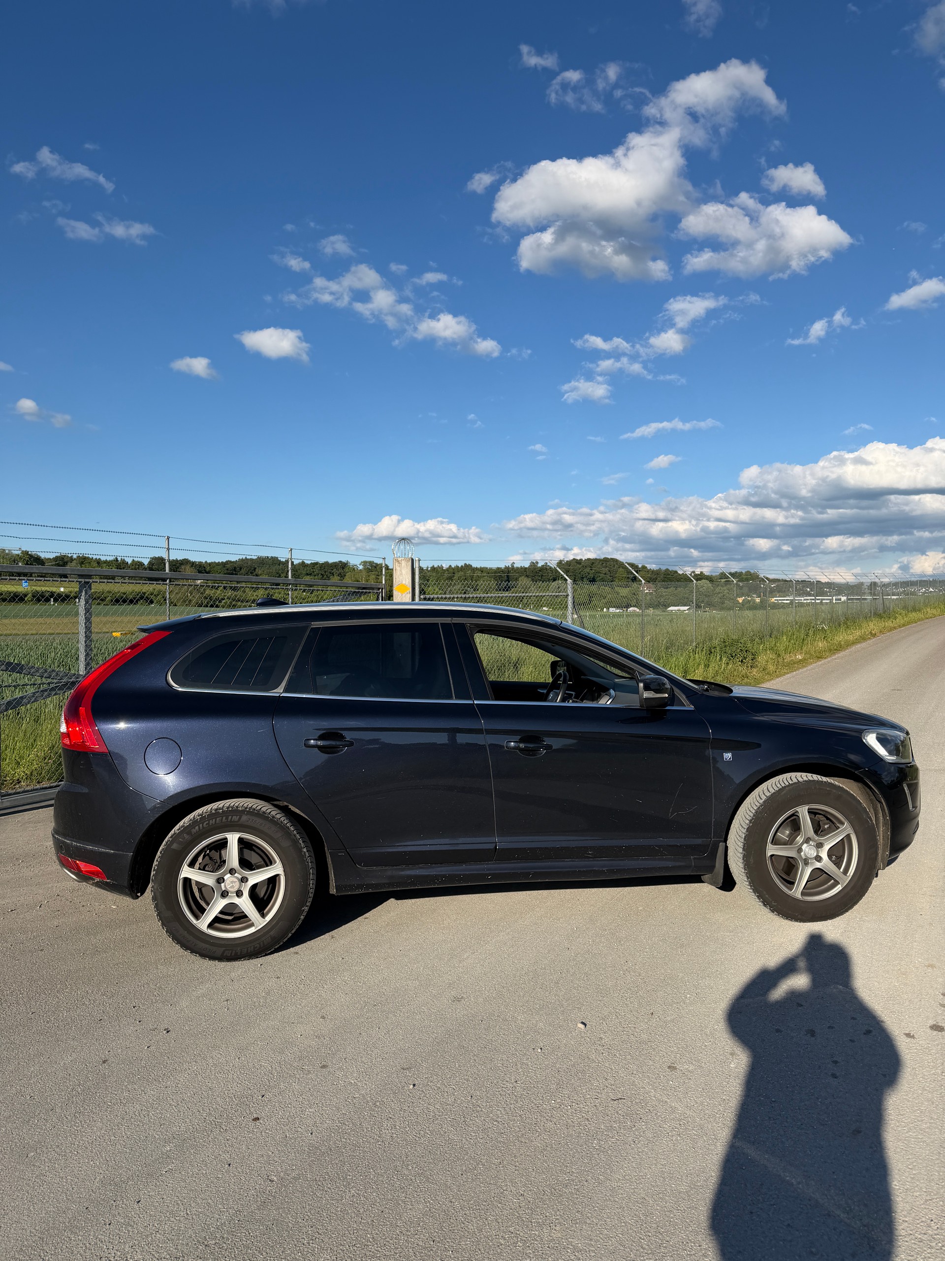 VOLVO XC60 T5 AWD Kinetic Geartronic-image-7