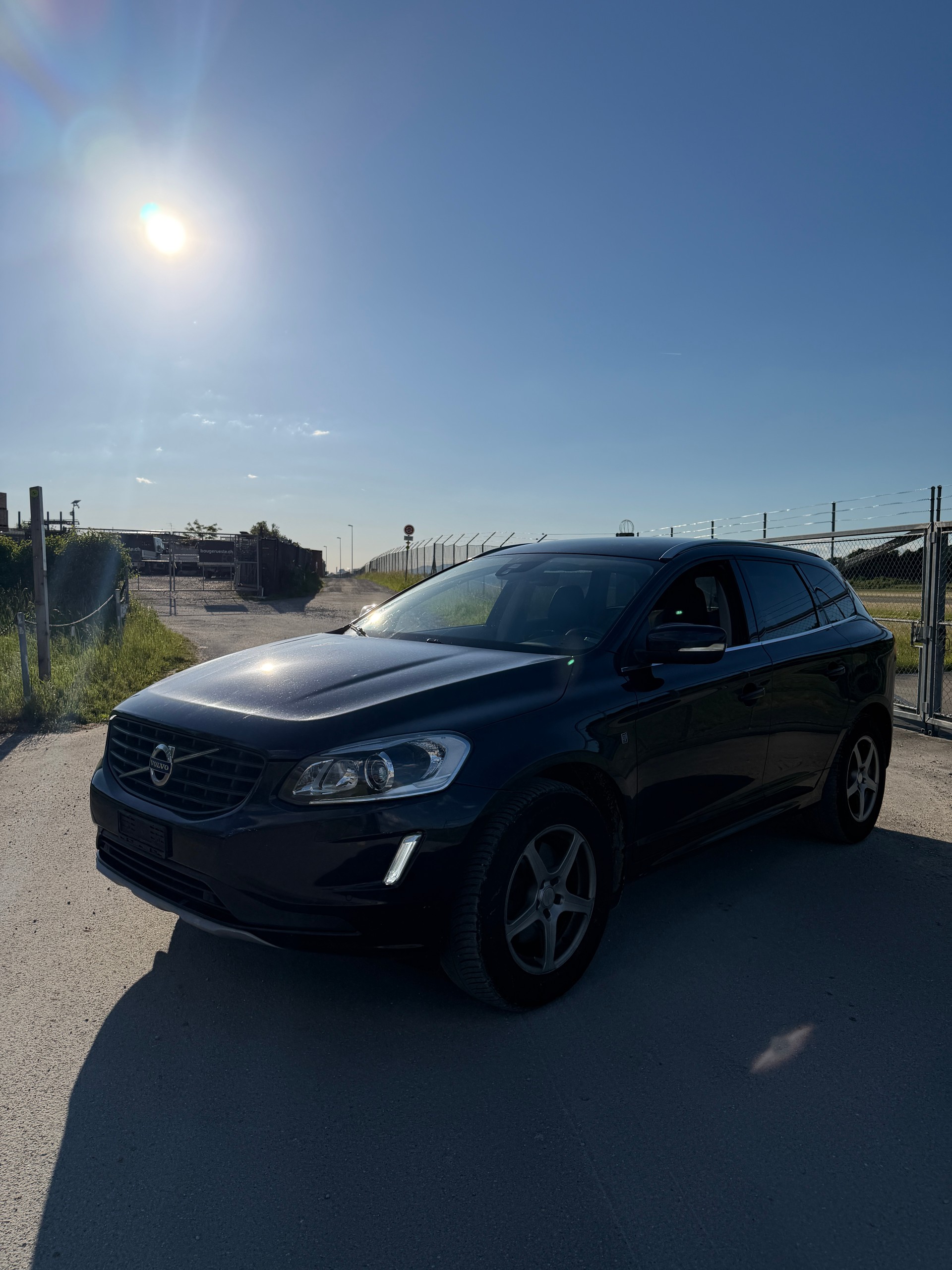 VOLVO XC60 T5 AWD Kinetic Geartronic-image-2