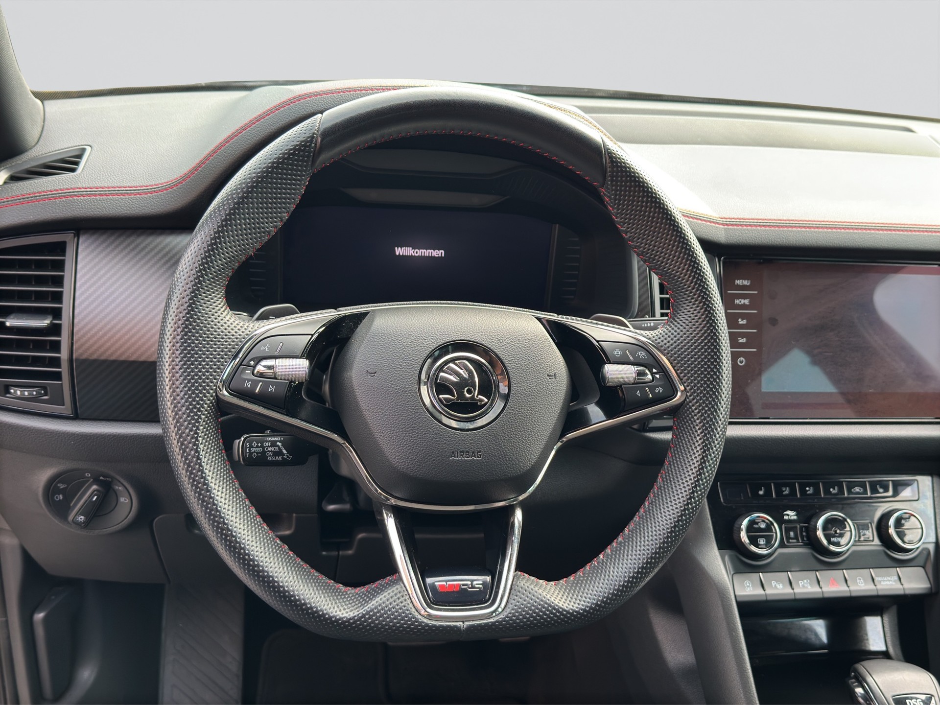 SKODA Kodiaq RS 2.0 TSI 4x4-image-9