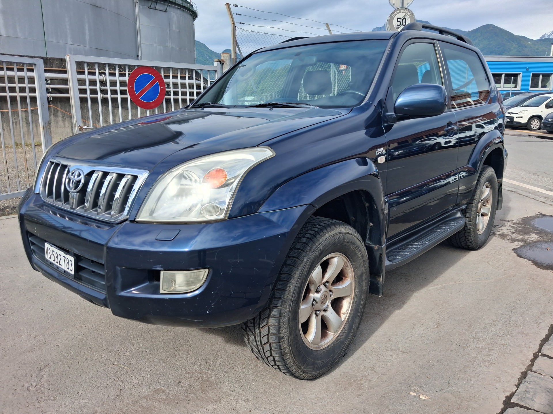 TOYOTA Land Cruiser 3.0 TD Linea Terra-image-0