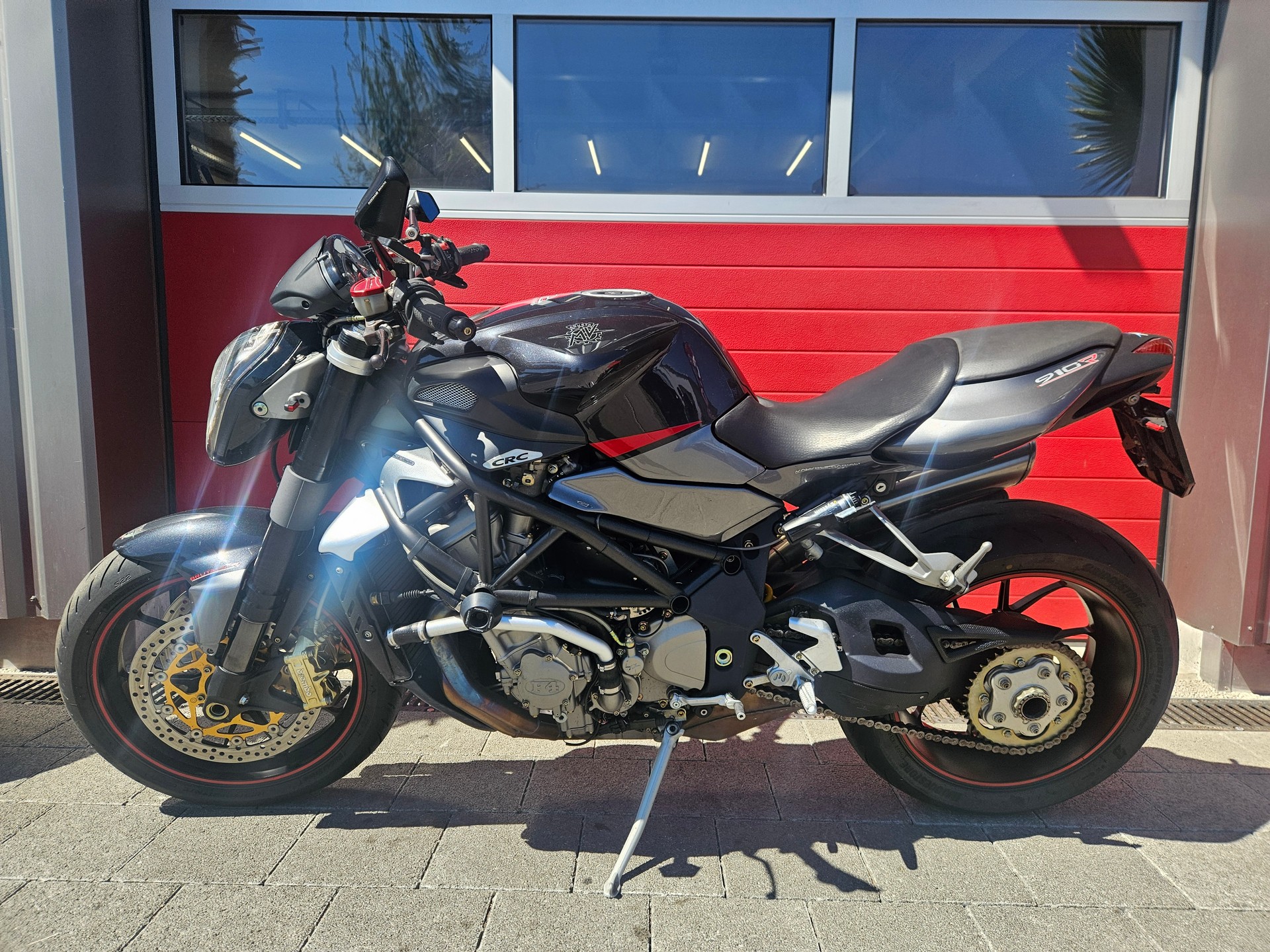MV AGUSTA B4 Brutale 910-image-8