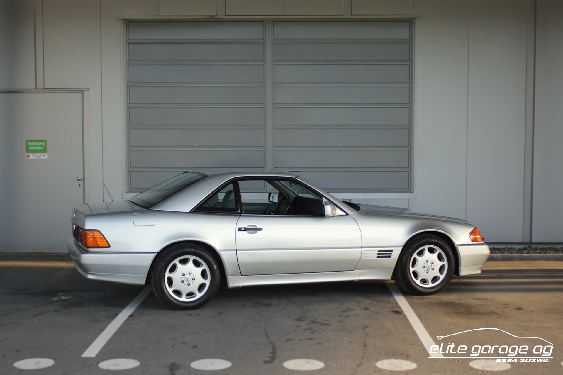 MERCEDES-BENZ SL 500 Automatic-image-4