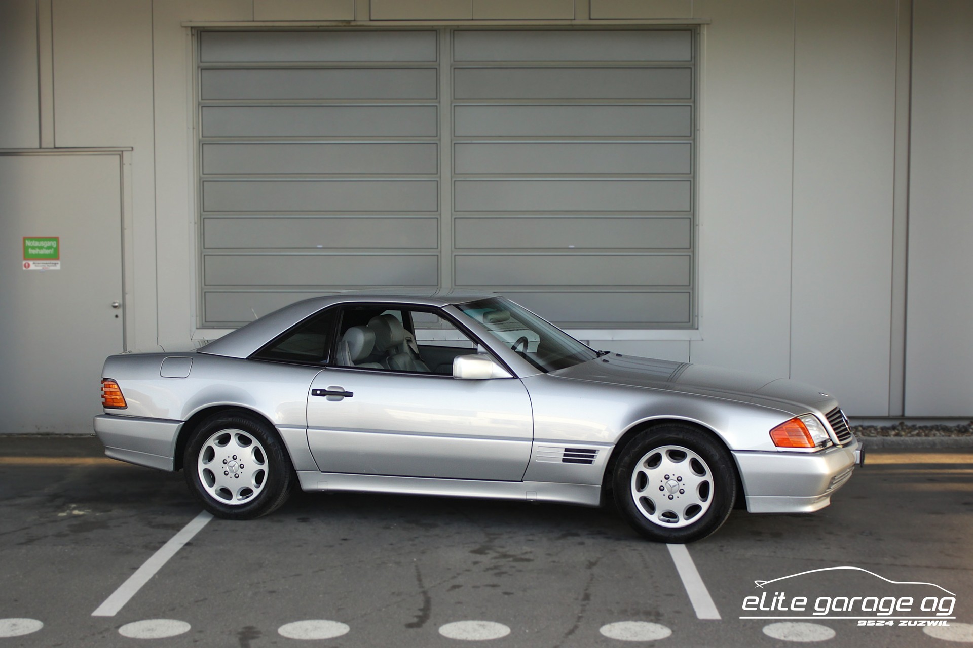 MERCEDES-BENZ SL 500 Automatic-image-6