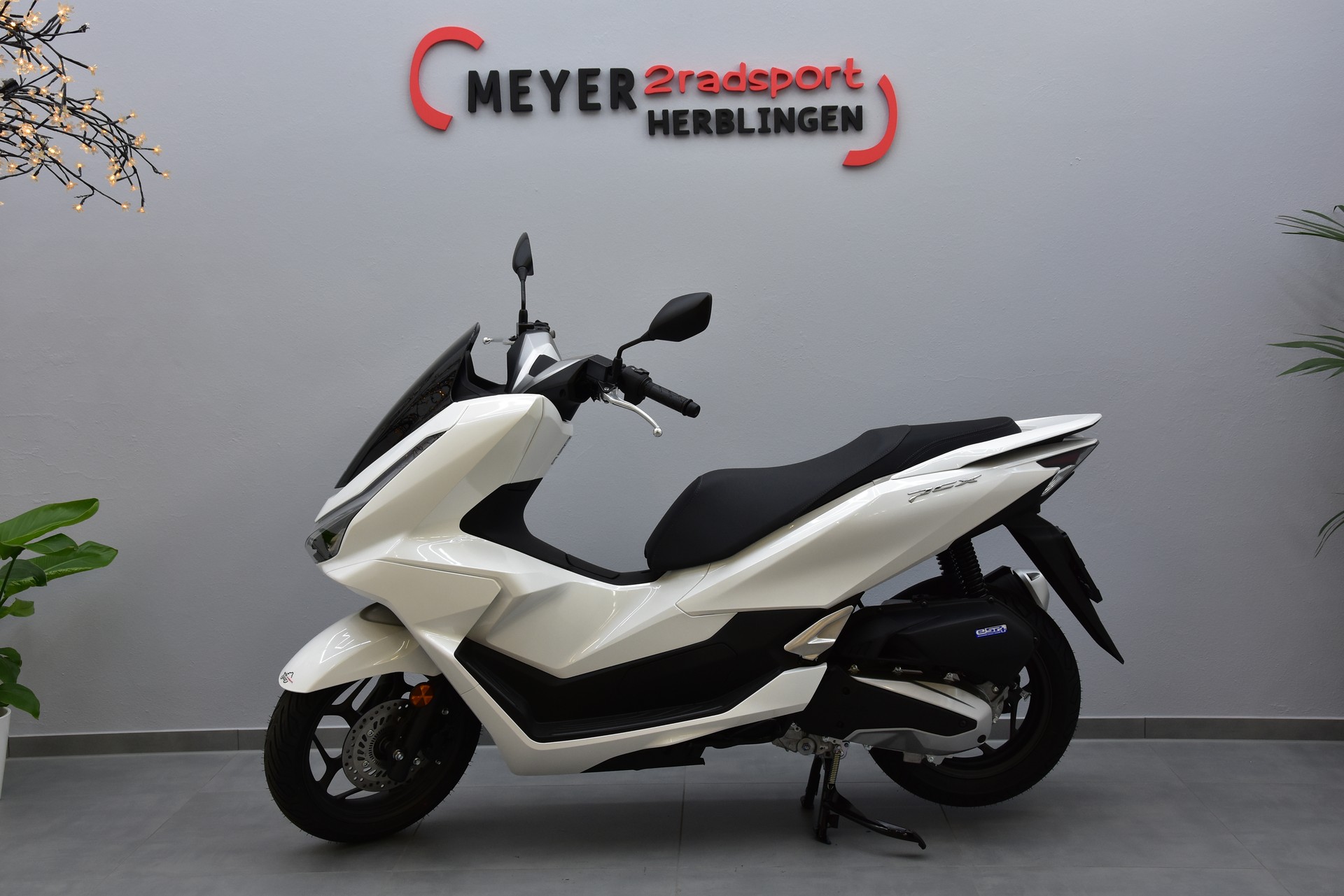 HONDA PCX 125 i ABS-showroom-element-3