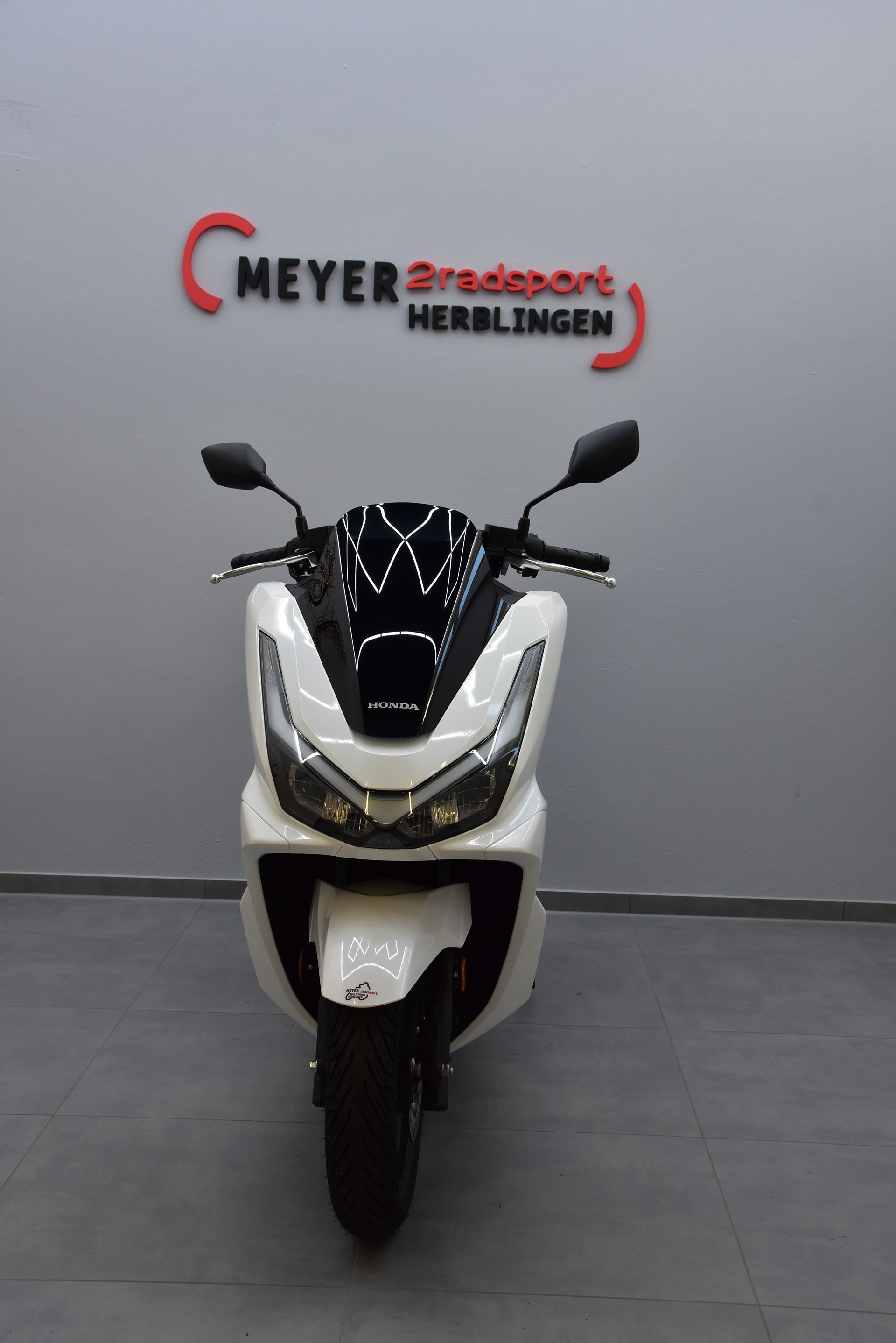 HONDA PCX 125 i ABS-showroom-element-2