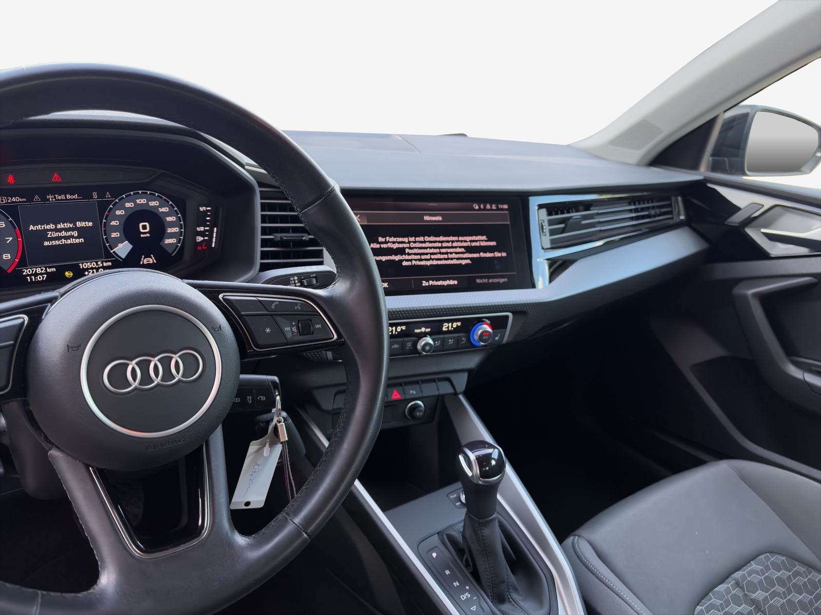 AUDI A1 Sportback 30 TFSI Attraction S-tronic-image-10