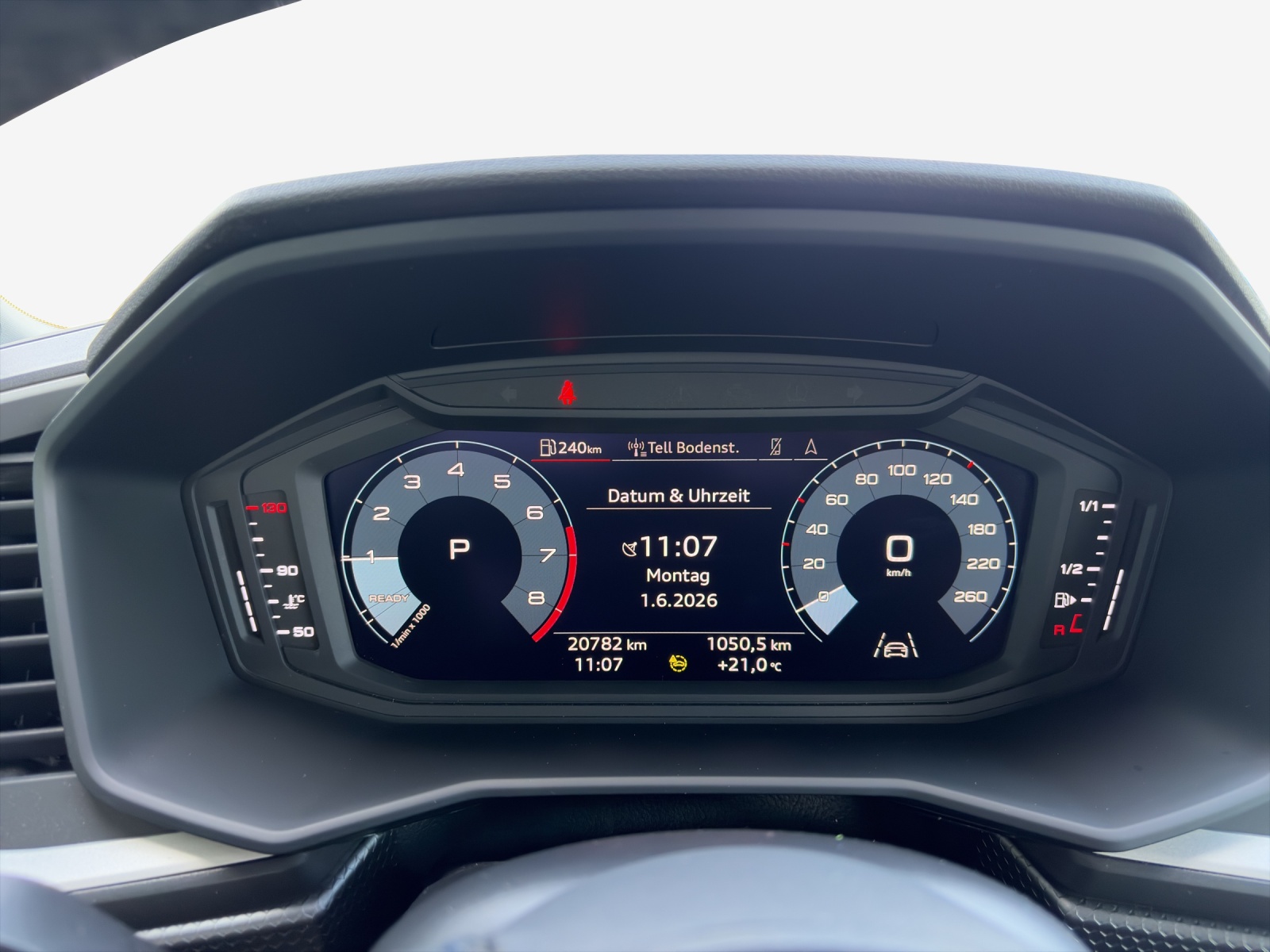 AUDI A1 Sportback 30 TFSI Attraction S-tronic-image-13