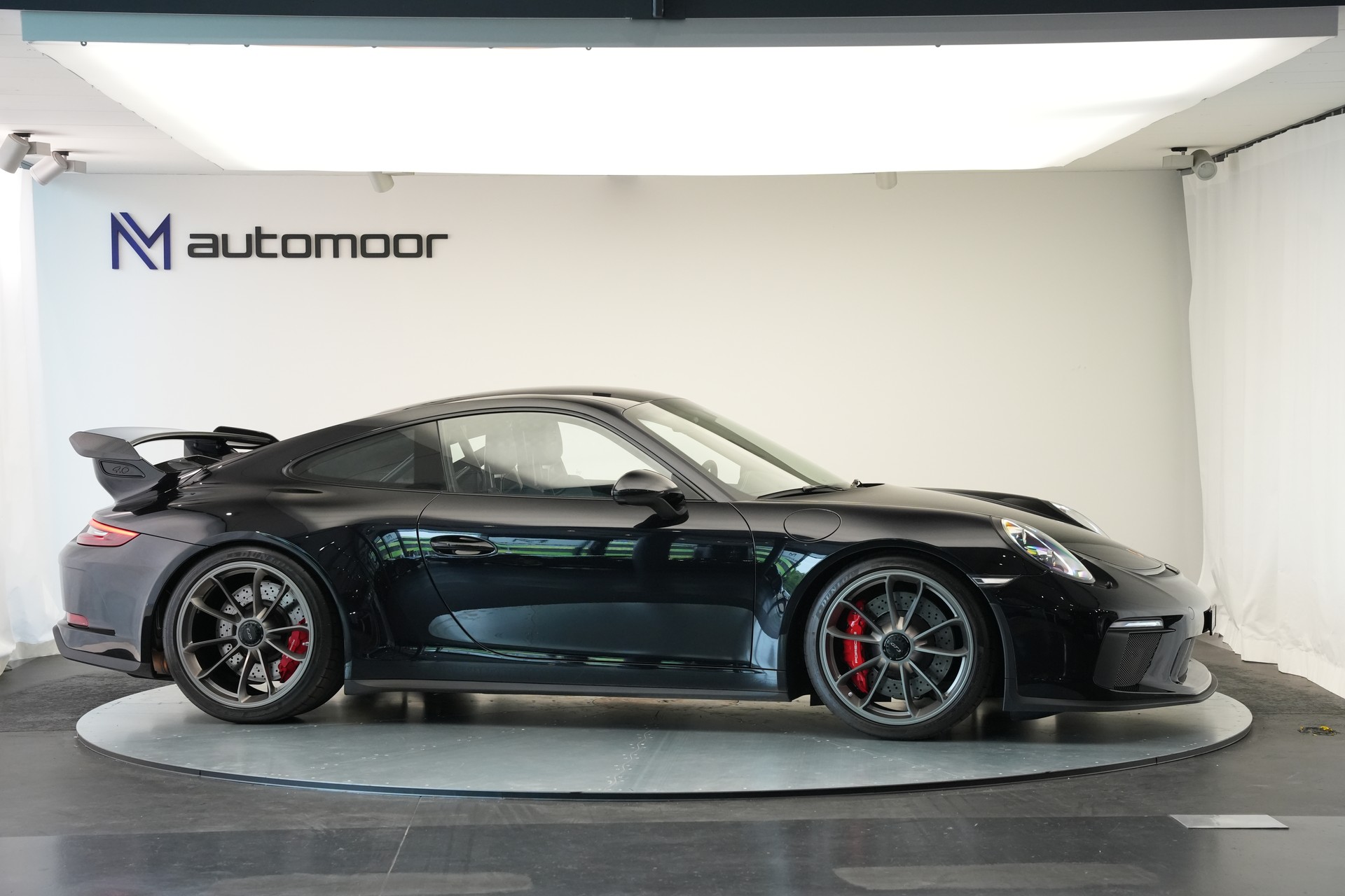 PORSCHE 911 GT3 PDK-showroom-element-3