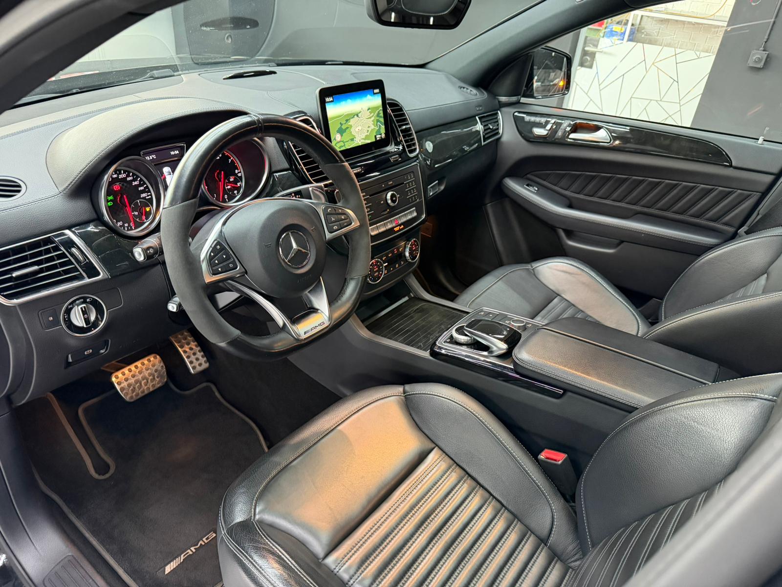 MERCEDES-BENZ GLE Coupé 43 AMG 4Matic 9G-Tronic-image-5