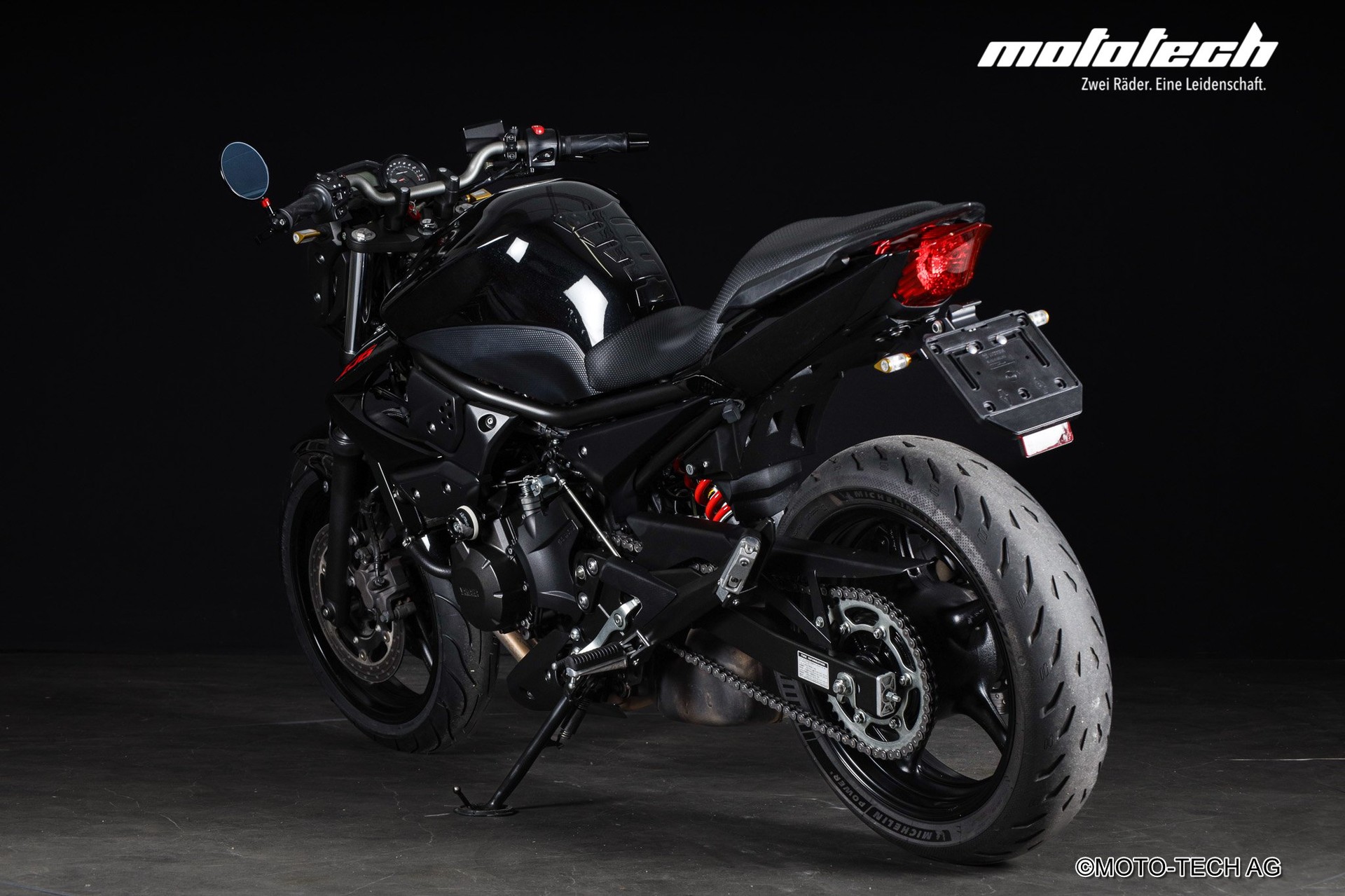 YAMAHA XJ 6 N ABS (35kW)-showroom-element-3