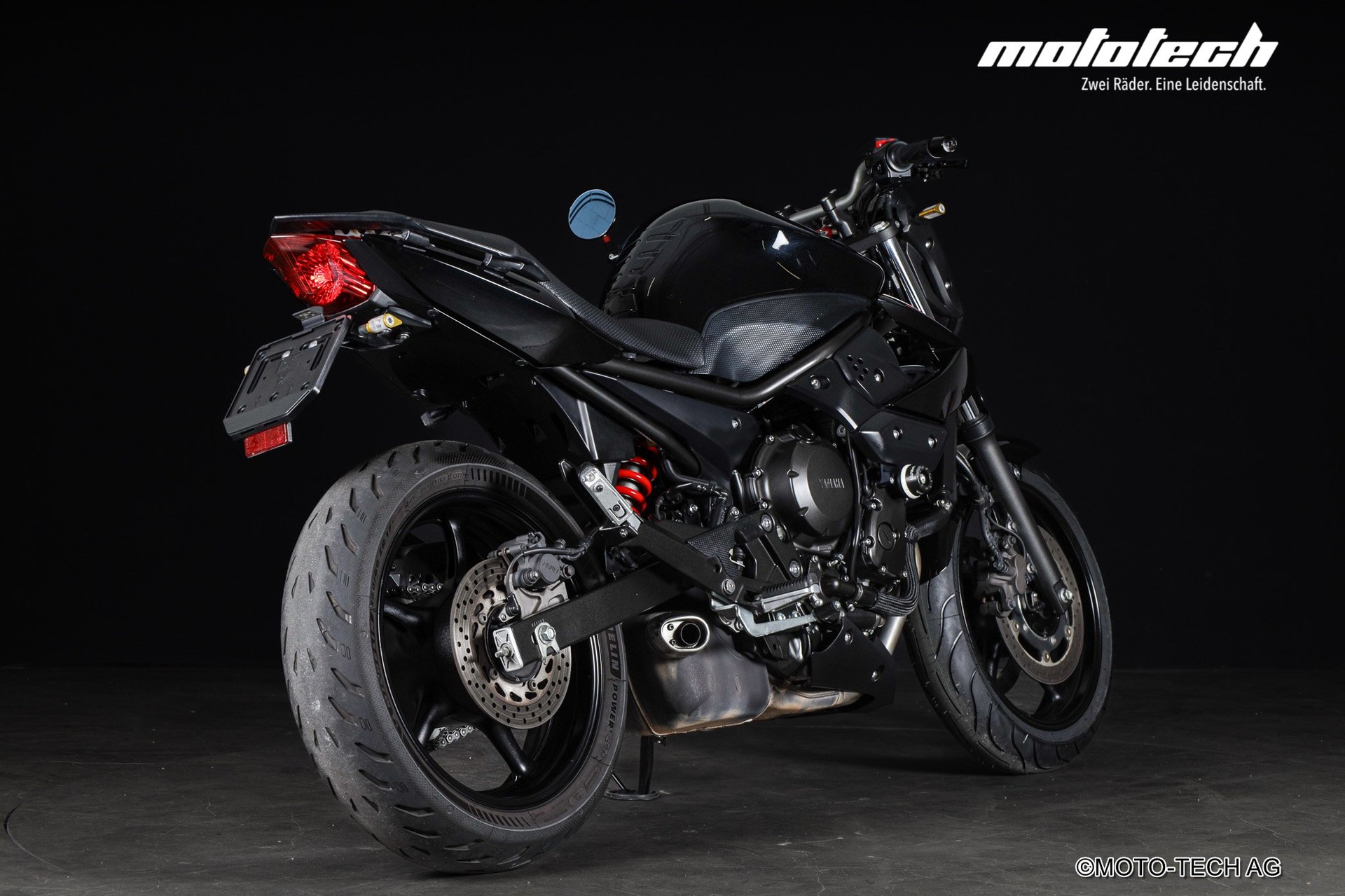 YAMAHA XJ 6 N ABS (35kW)-showroom-element-2