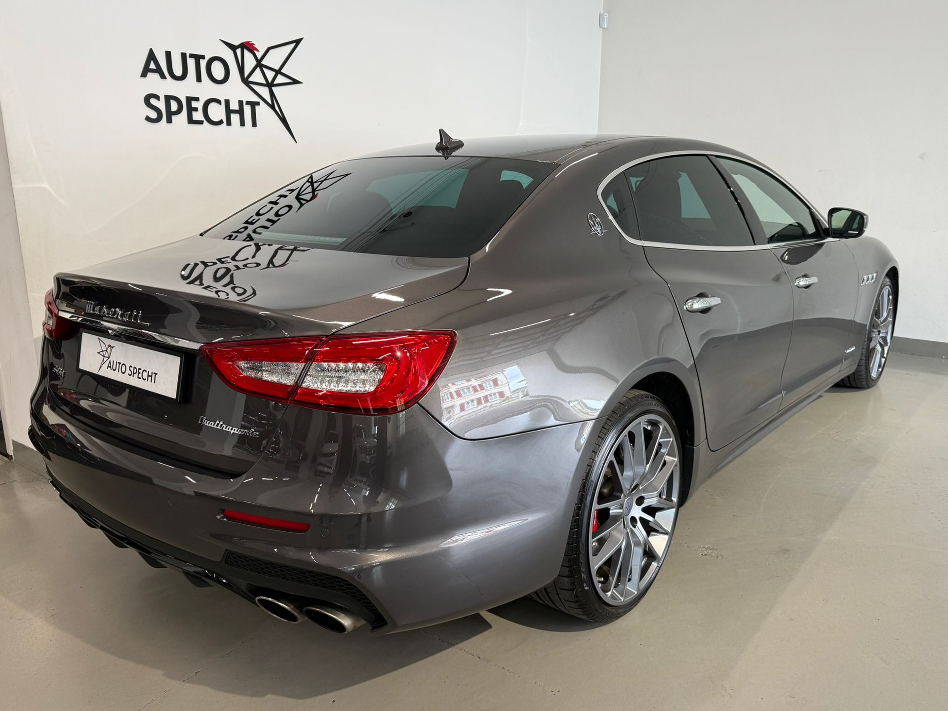 MASERATI Quattroporte 3.0 V6 S Q4 GranSport Automatica-image-3