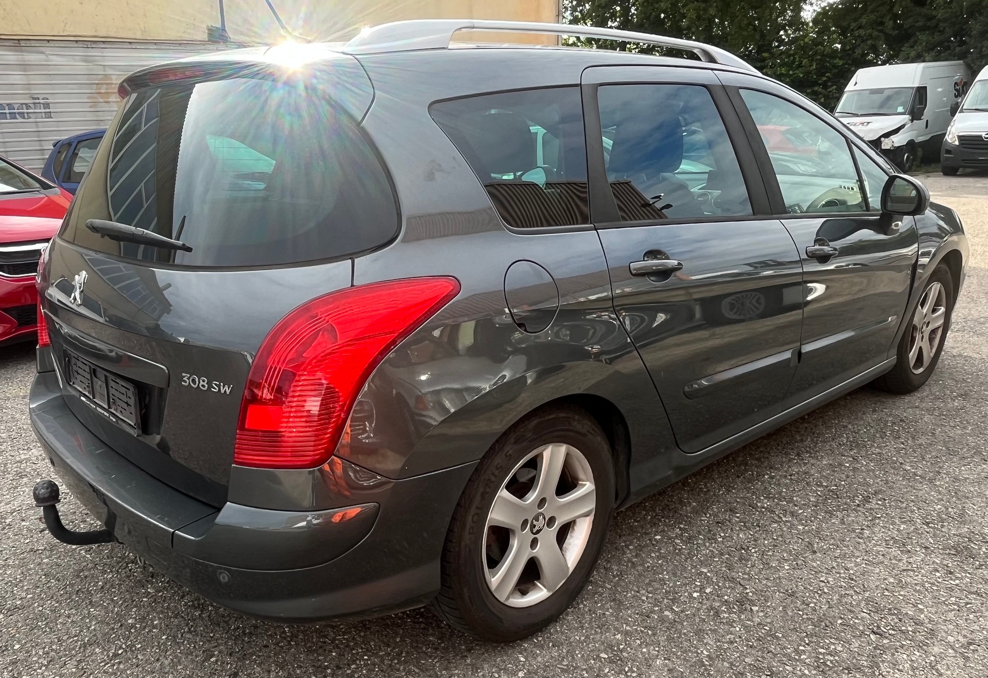 PEUGEOT 308 SW 2.0 HDI Business-image-4