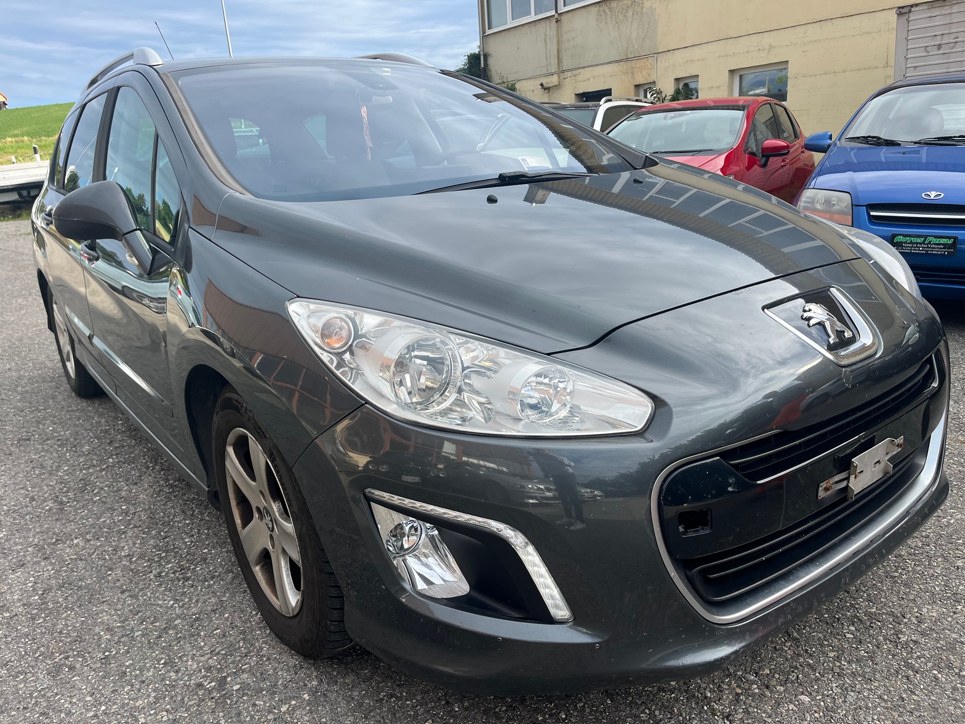 PEUGEOT 308 SW 2.0 HDI Business-image-2