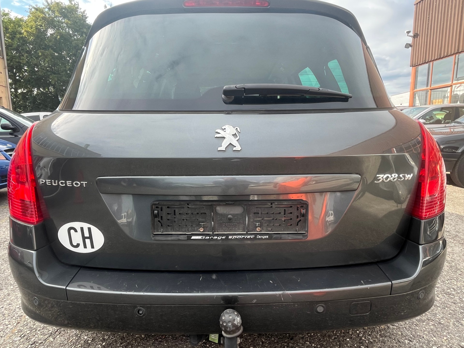 PEUGEOT 308 SW 2.0 HDI Business-image-5