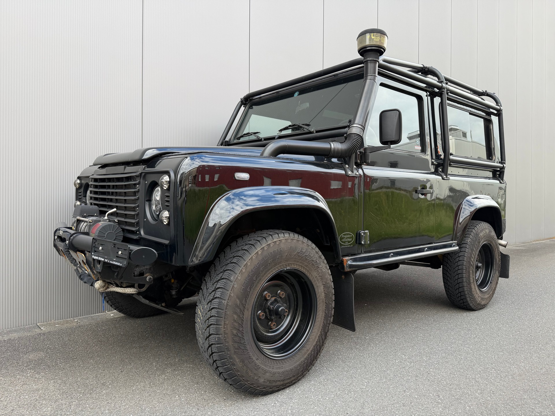 LAND ROVER Defender 90 300TDi SAFETY-image-0
